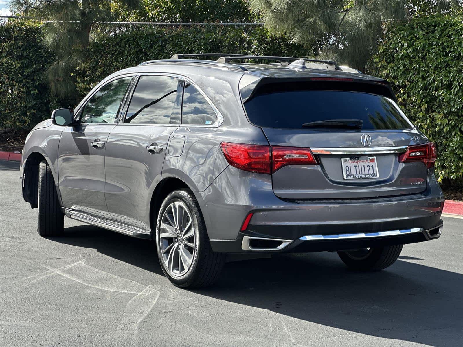 Thumbnail: 2019 Acura MDX - 4