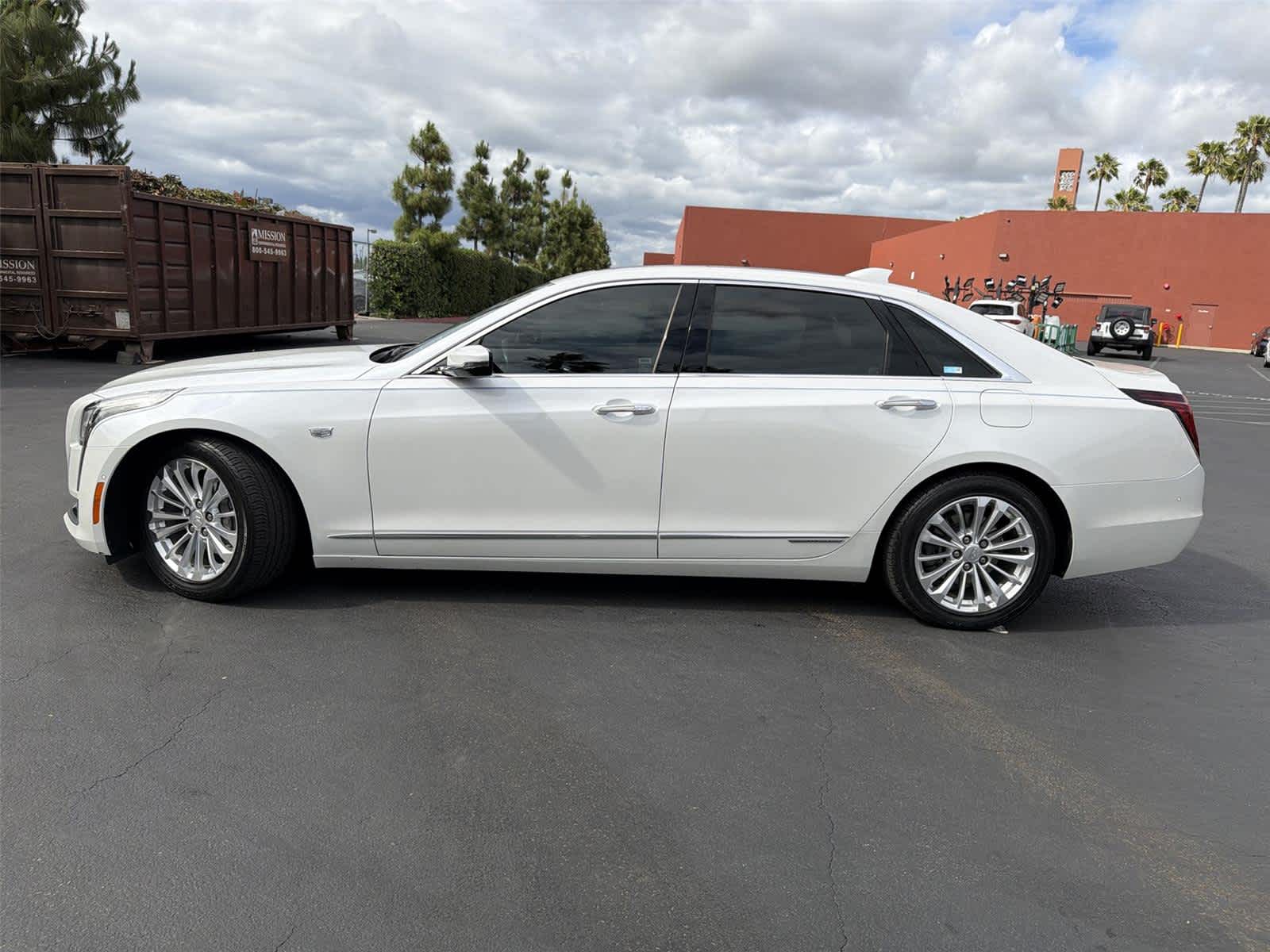 Thumbnail: 2018 Cadillac CT6 - 3