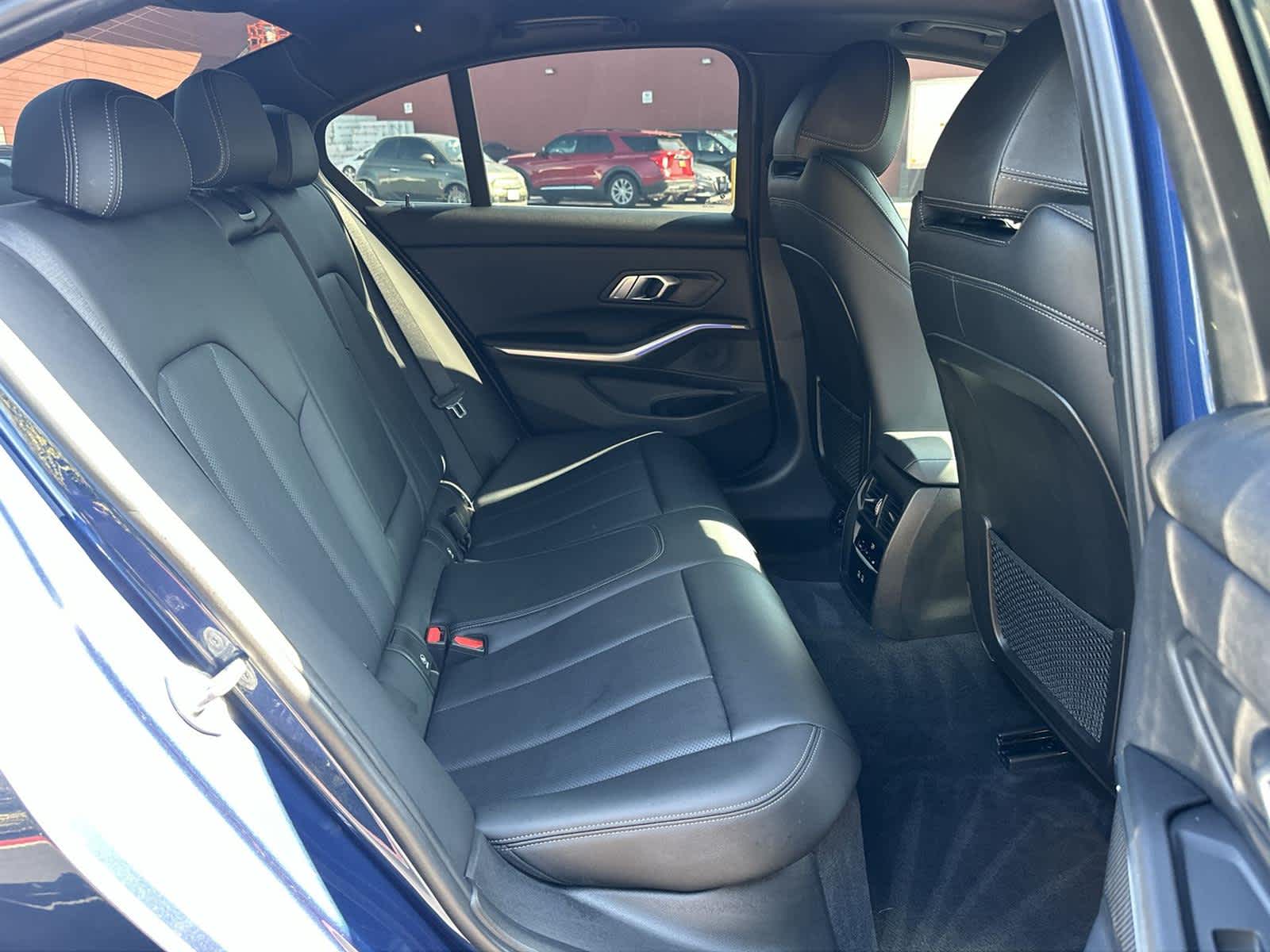 Thumbnail: 2022 BMW 3 Series - 12