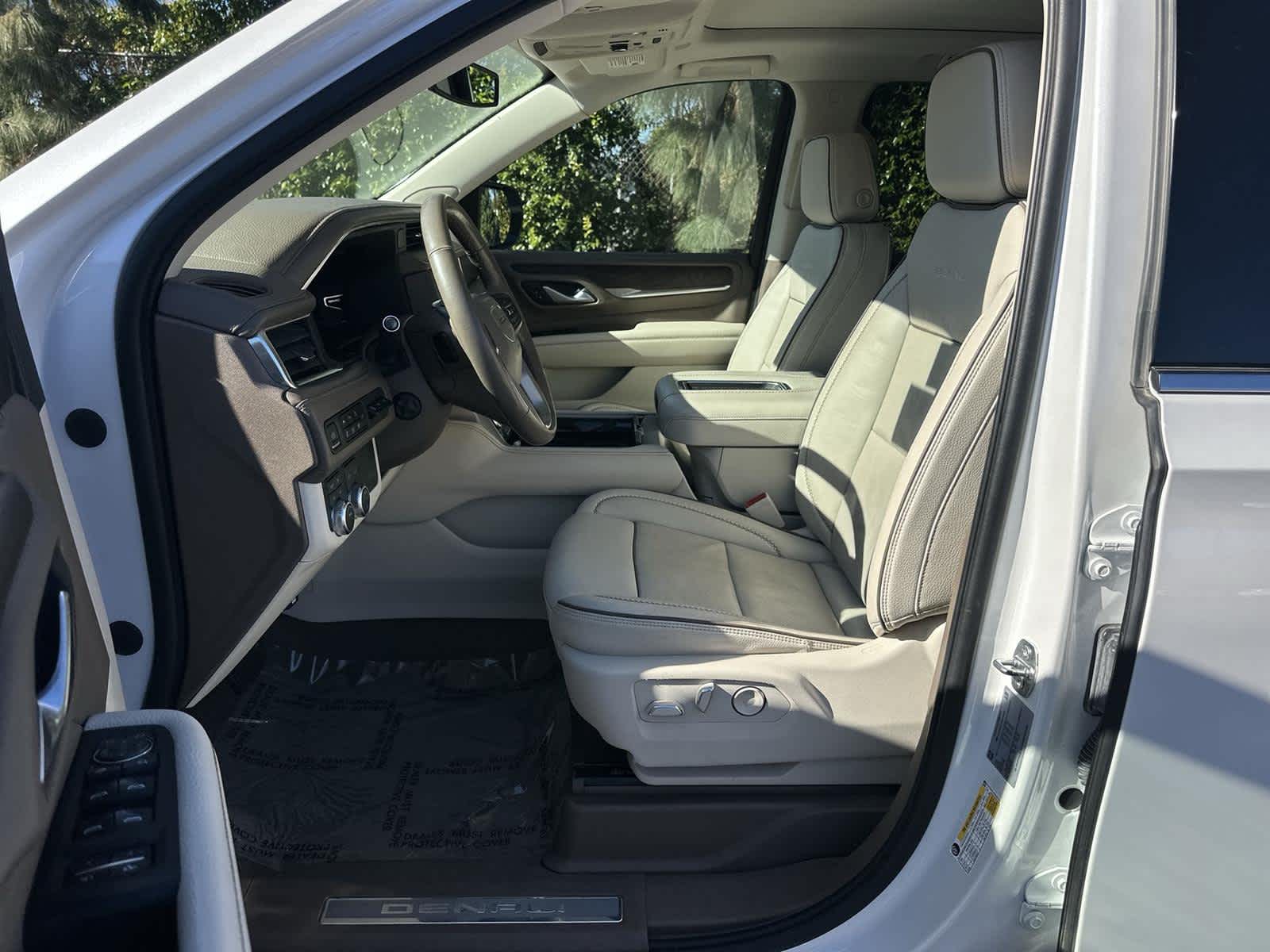 Thumbnail: 2022 GMC Yukon - 11