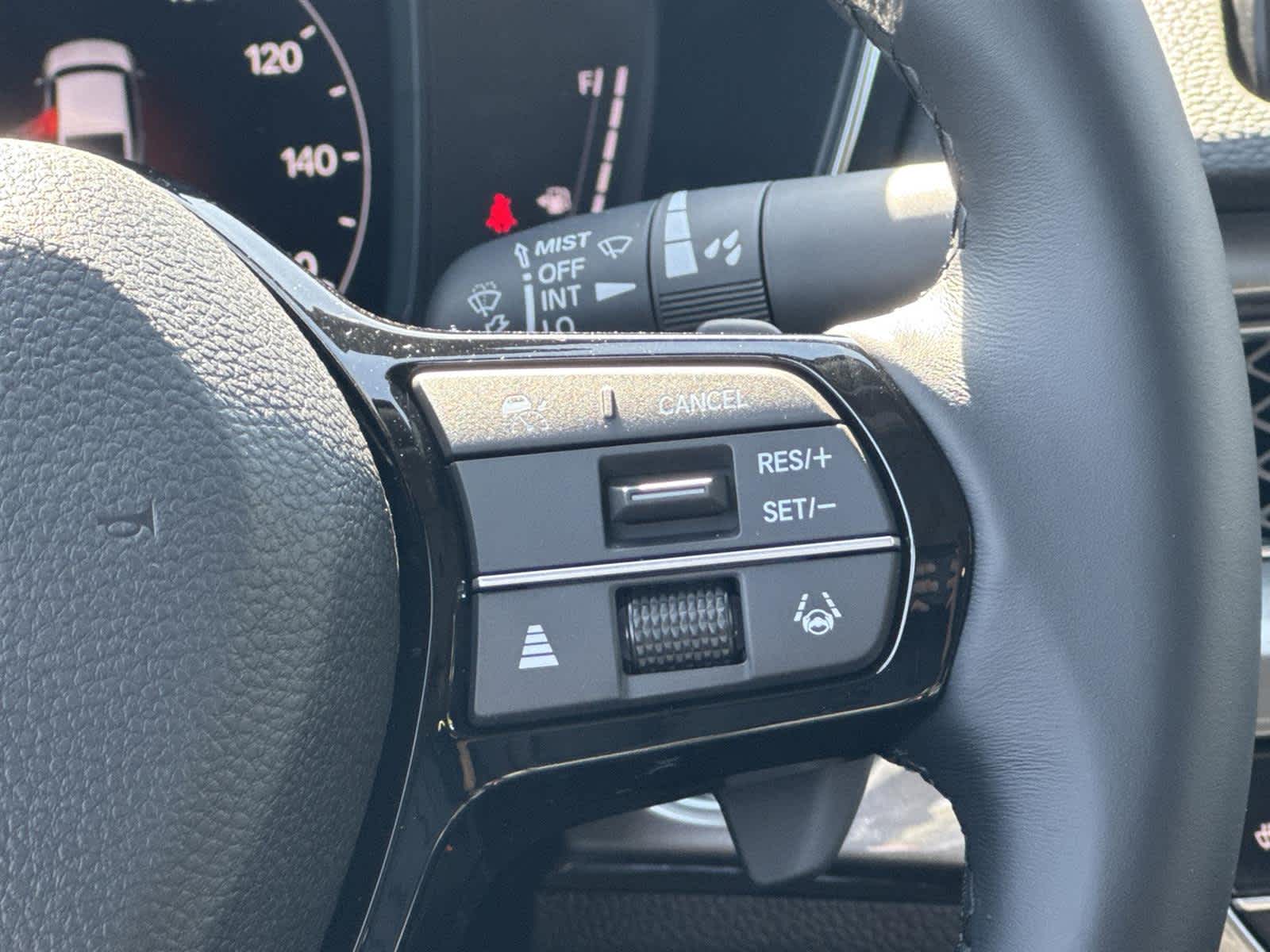 Thumbnail: 2025 Acura Integra - 24