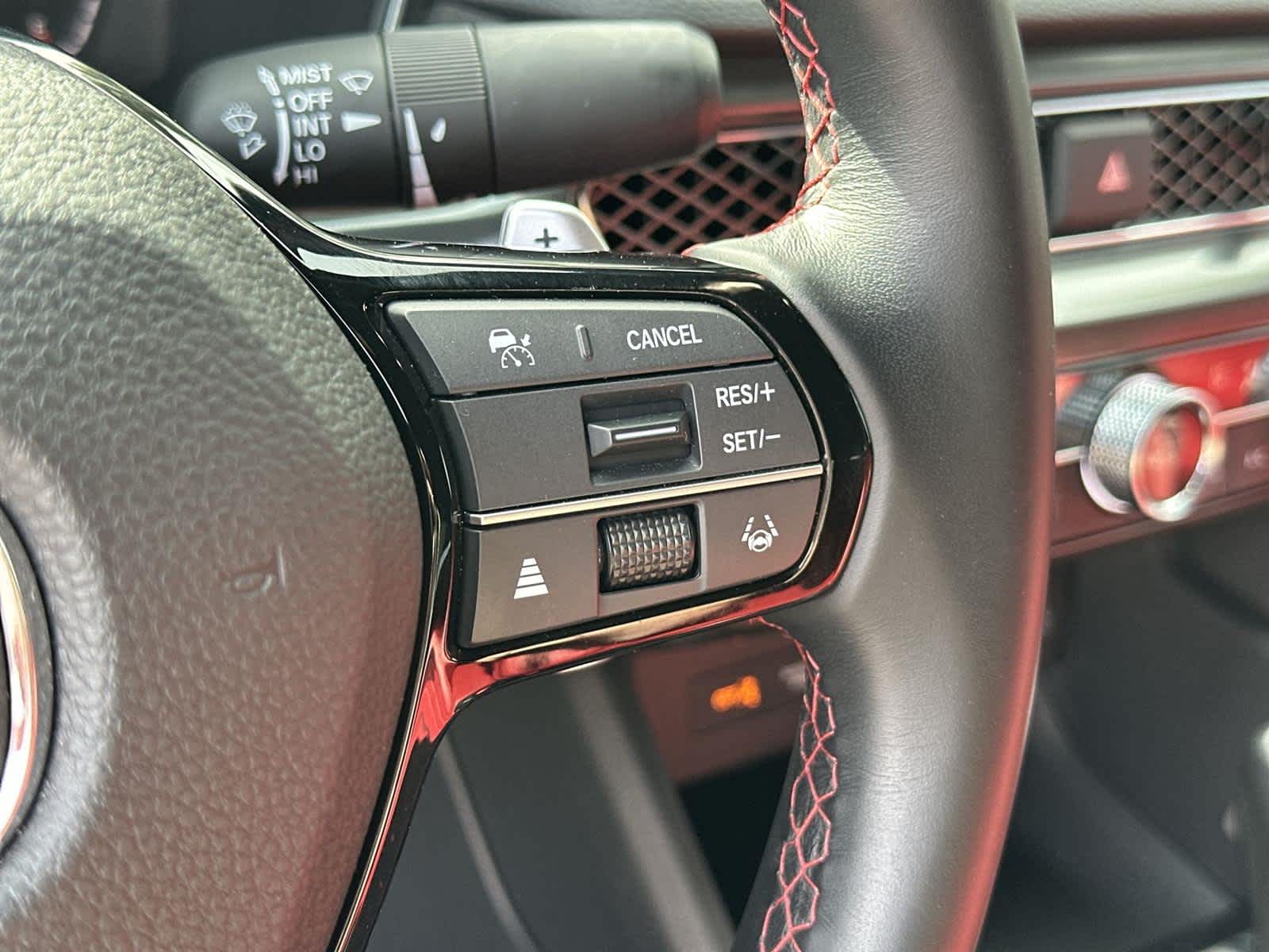 Thumbnail: 2025 Acura Integra - 24