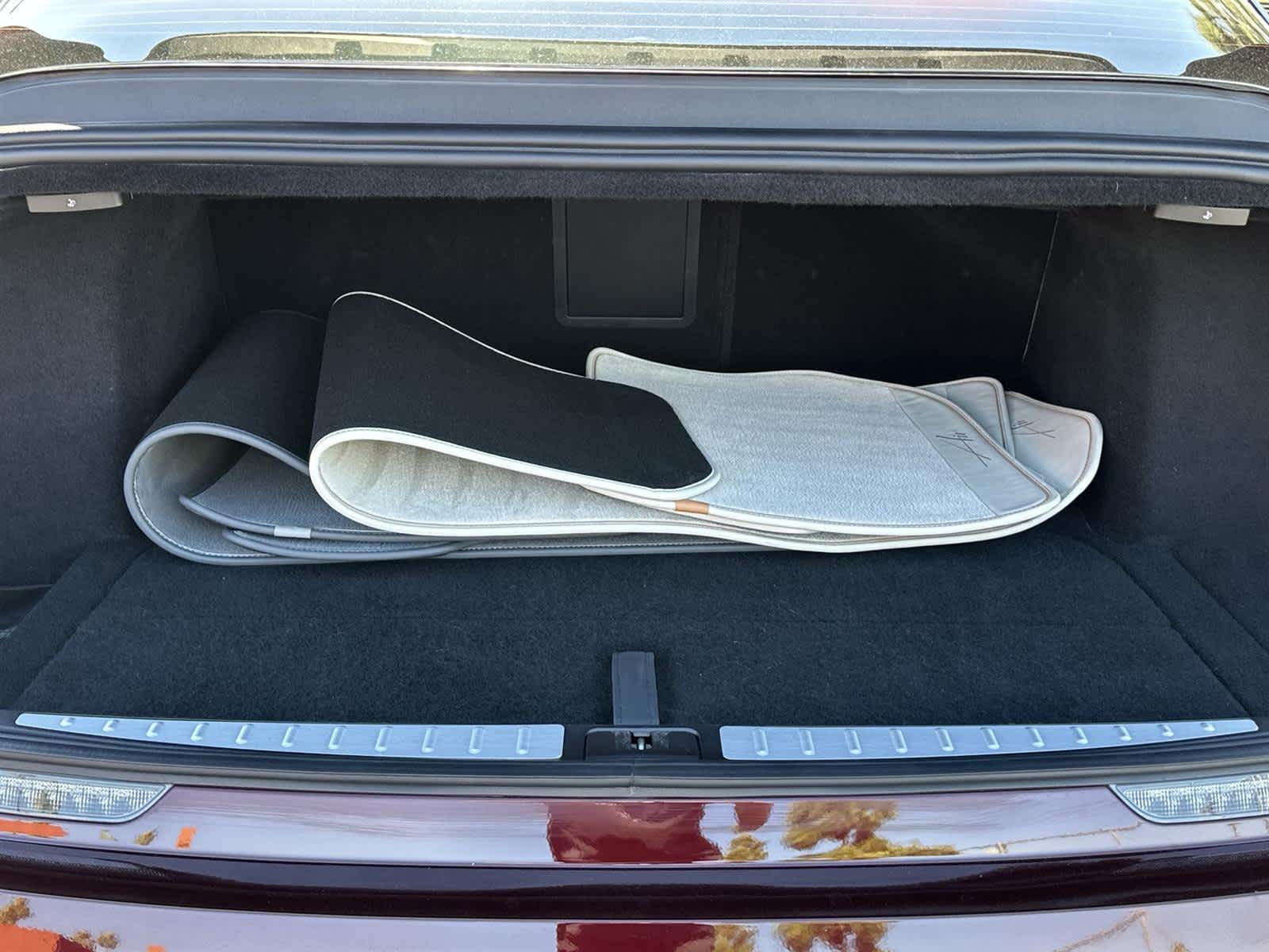 Thumbnail: 2022 Lucid Air - 20