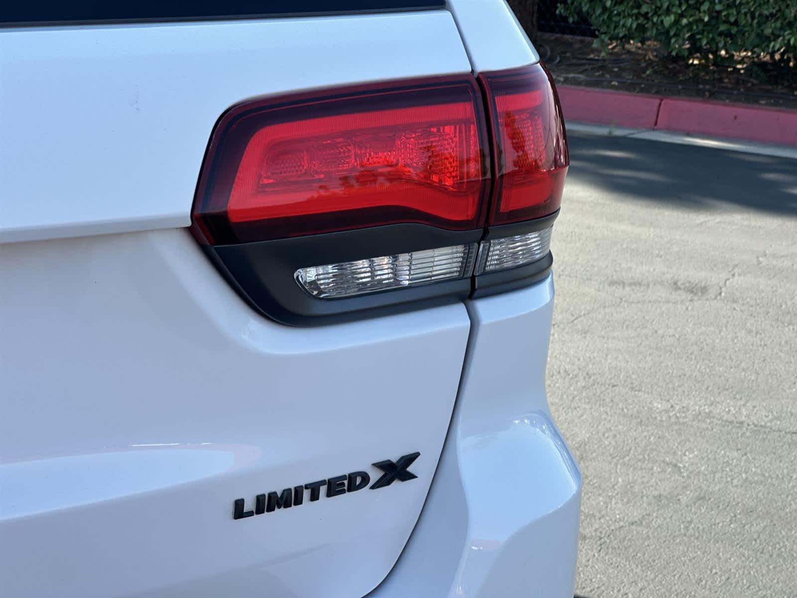 Thumbnail: 2020 Jeep Grand Cherokee - 7