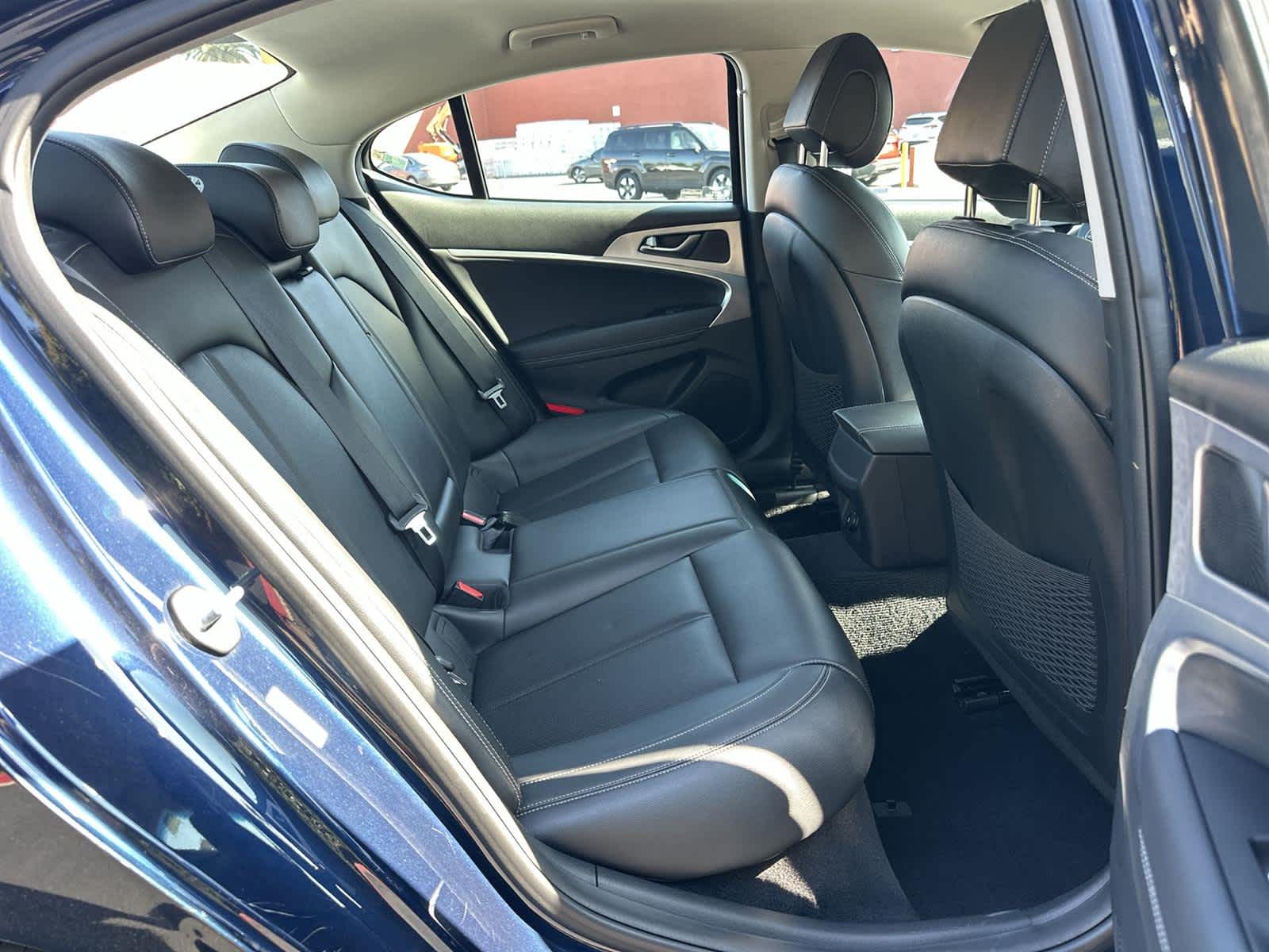 Thumbnail: 2019 Genesis G70 - 13