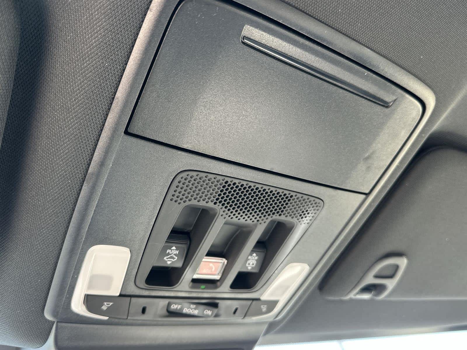 Thumbnail: 2025 Acura ADX - 27