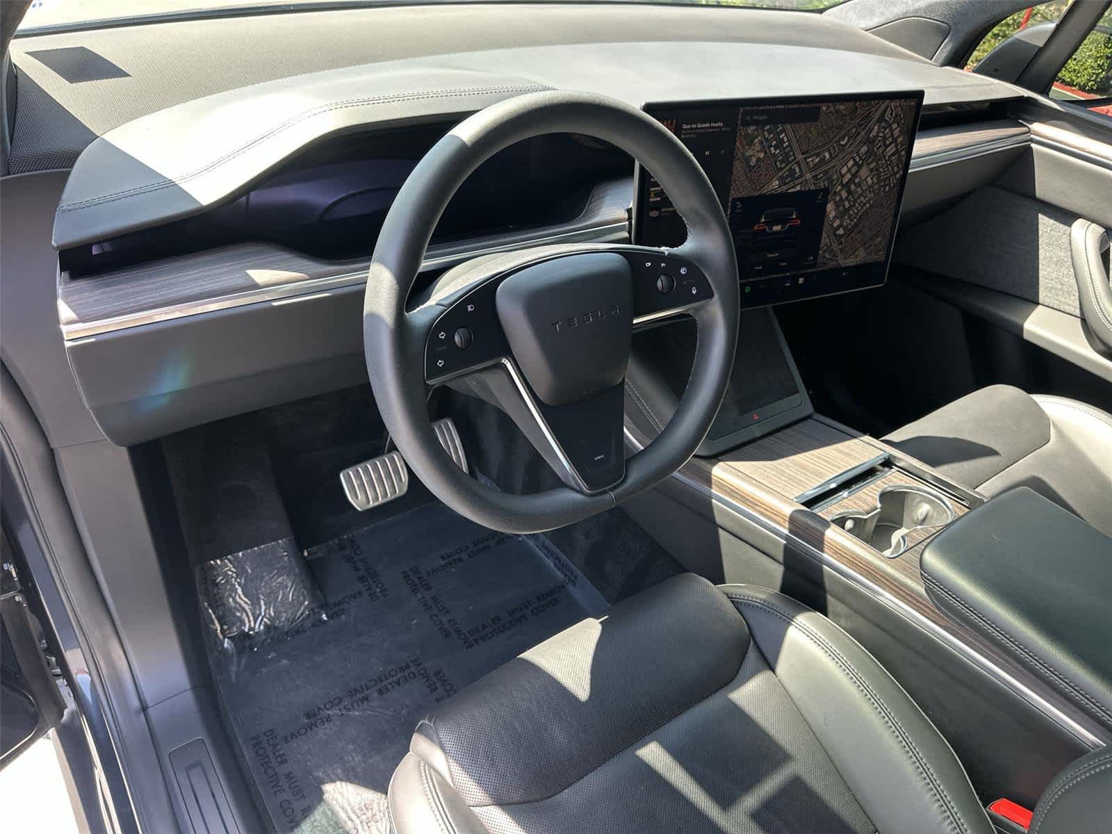 Thumbnail: 2024 Tesla Model X - 2