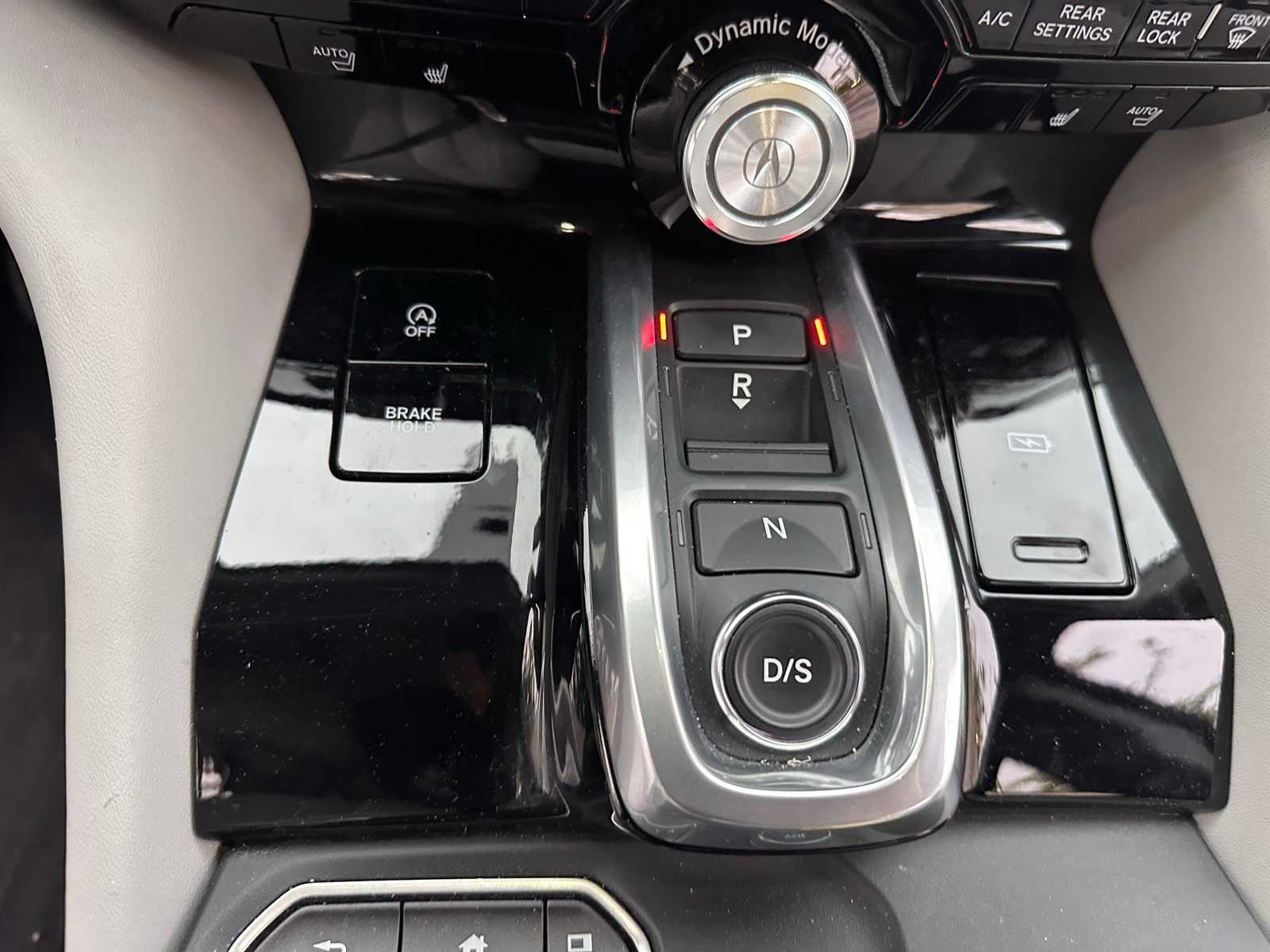 Thumbnail: 2023 Acura MDX - 19