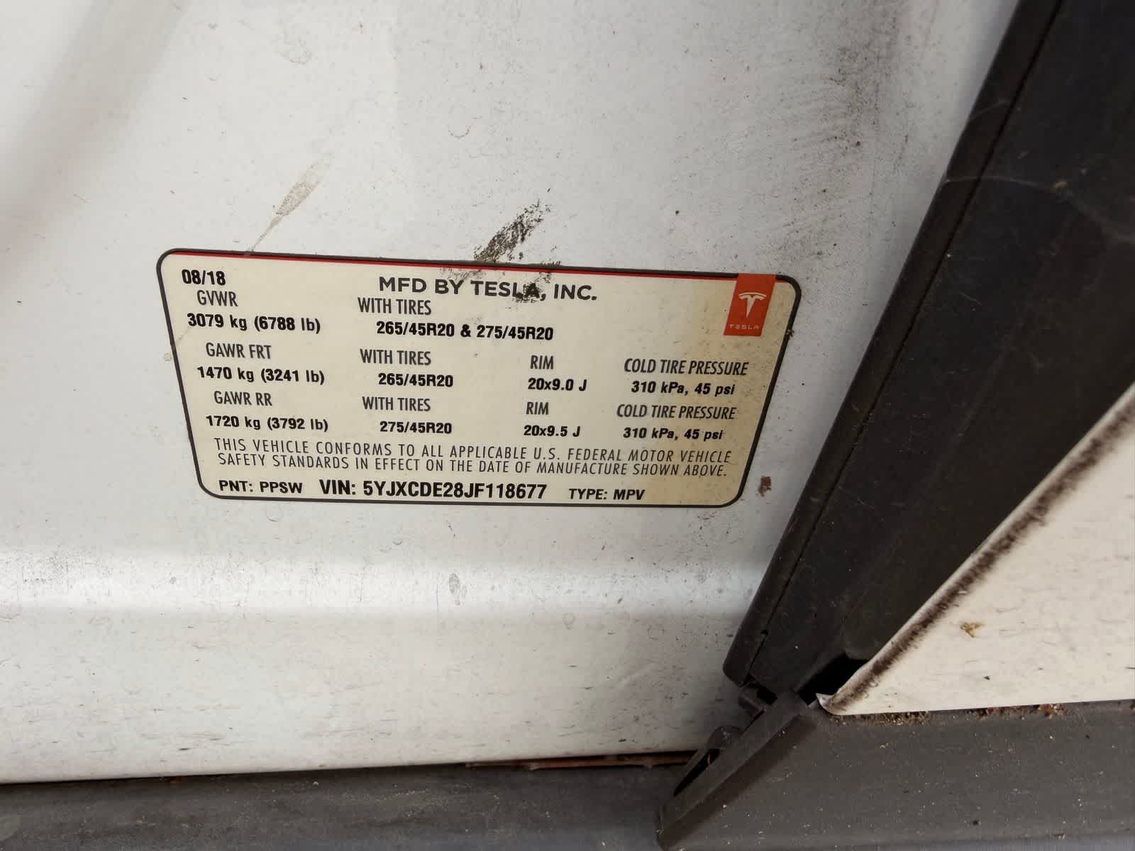 Thumbnail: 2018 Tesla Model X - 21