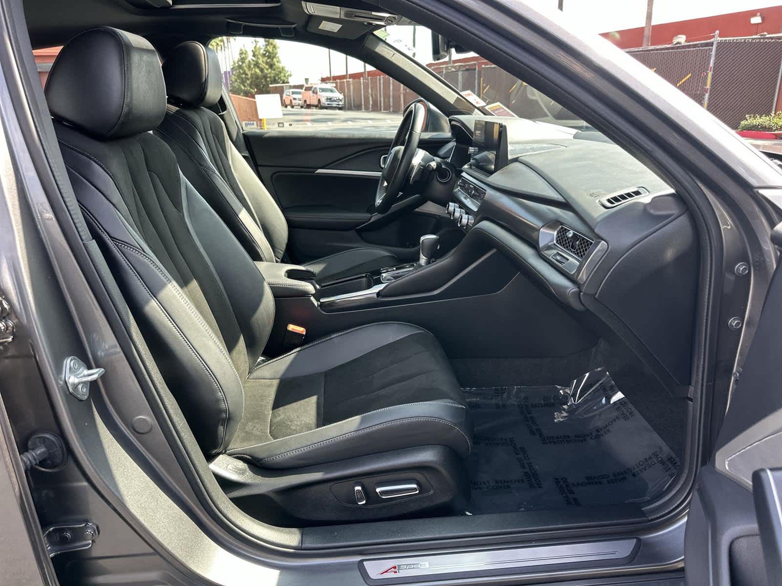 Thumbnail: 2023 Acura Integra - 14