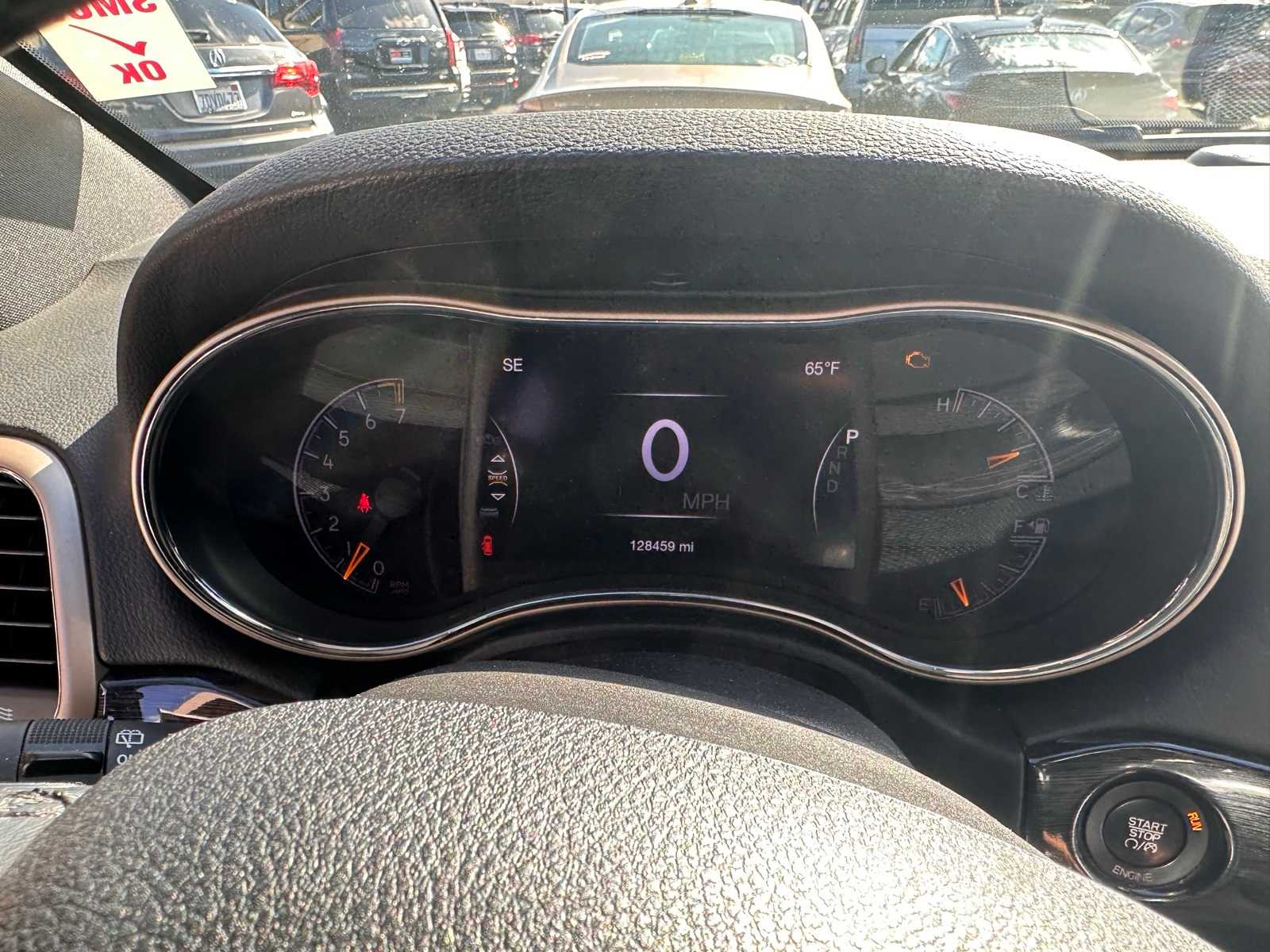 Thumbnail: 2016 Jeep Grand Cherokee - 18