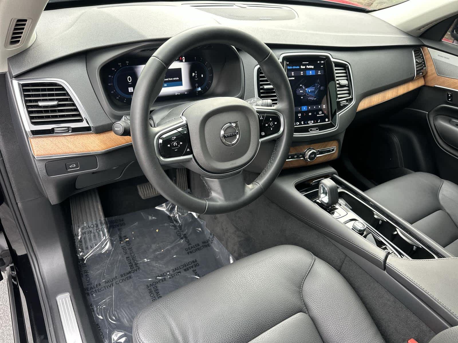 Thumbnail: 2025 Volvo XC90 - 2