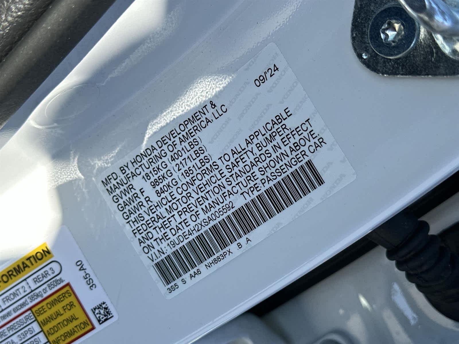 Thumbnail: 2025 Acura Integra - 21