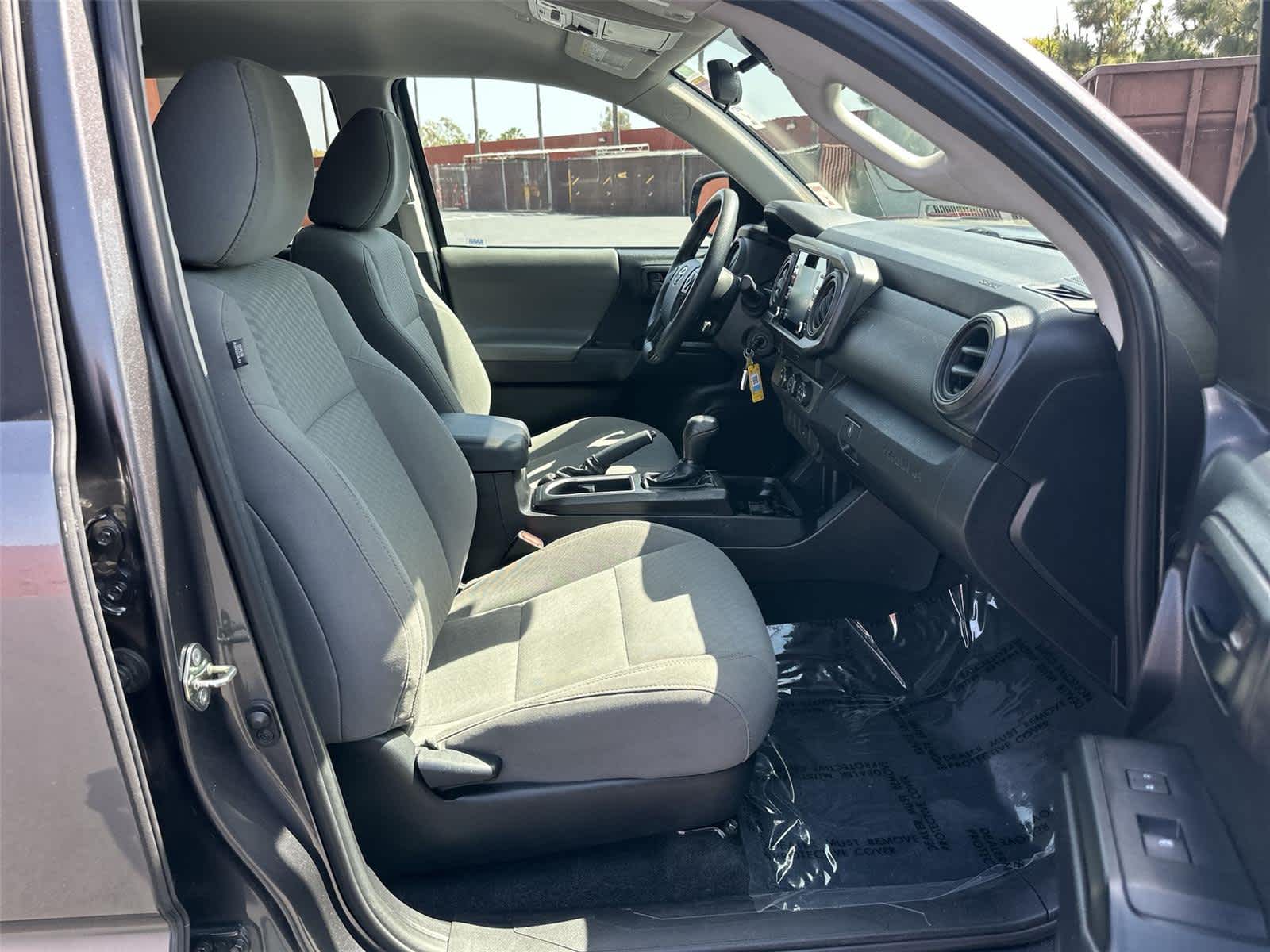 Thumbnail: 2020 Toyota Tacoma - 13