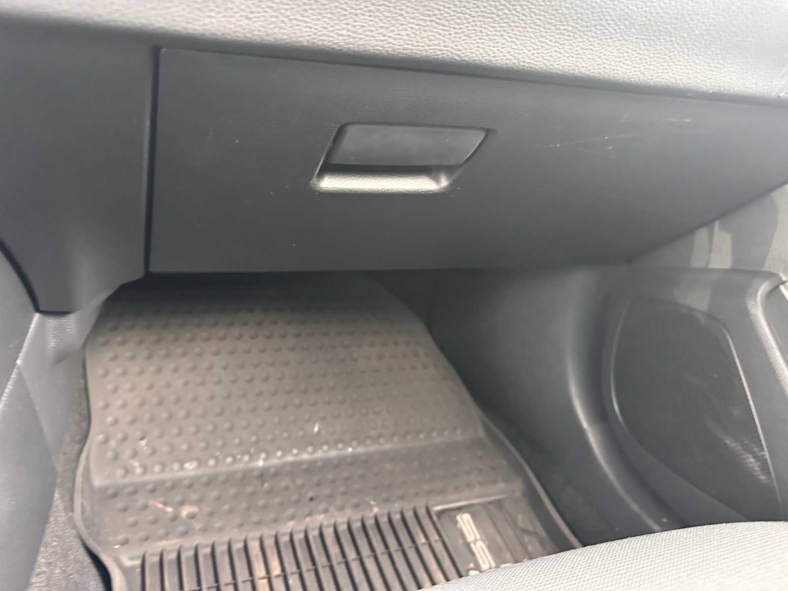 Thumbnail: 2023 Toyota Corolla Cross - 21