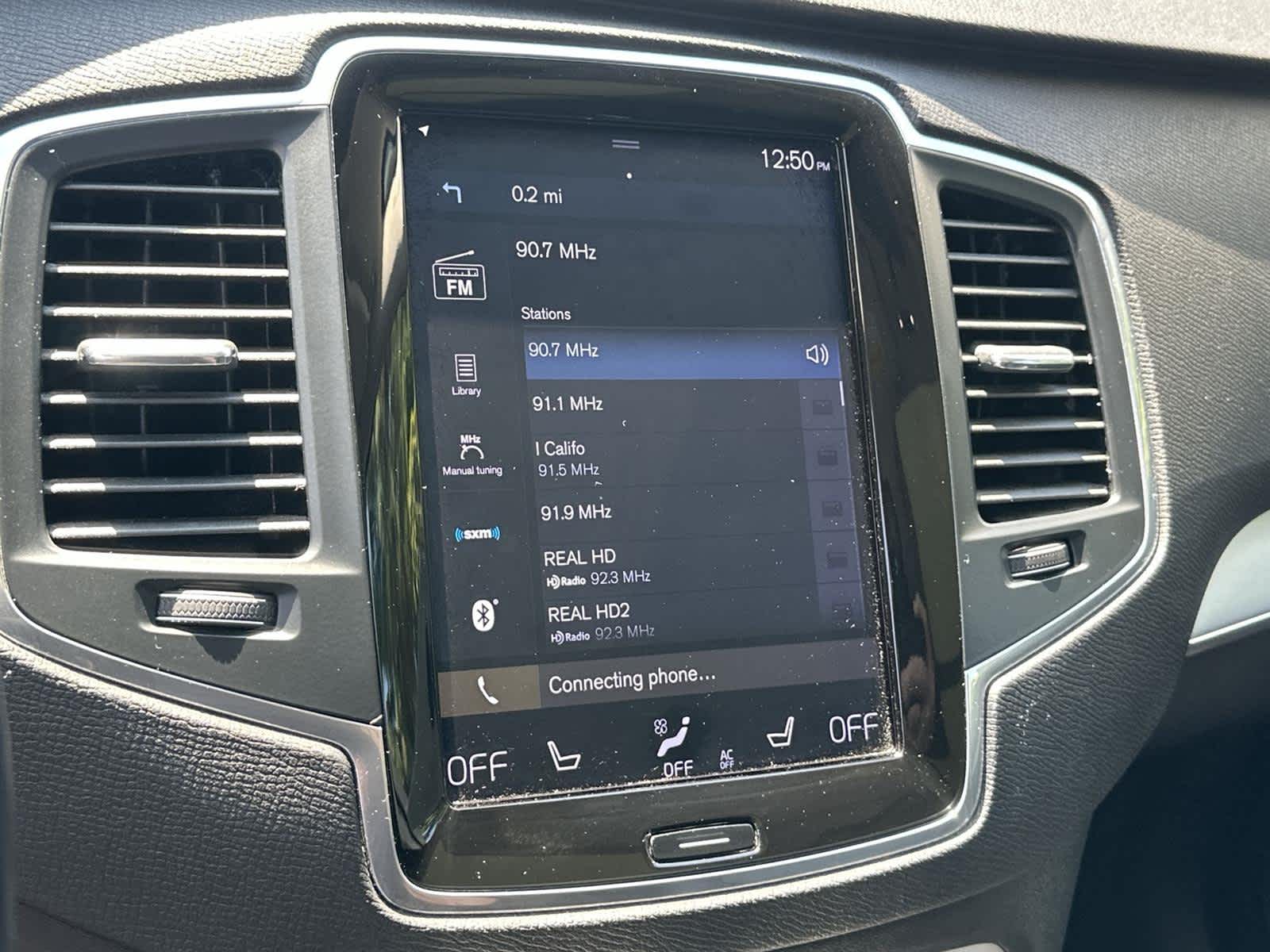 Thumbnail: 2018 Volvo XC90 - 16