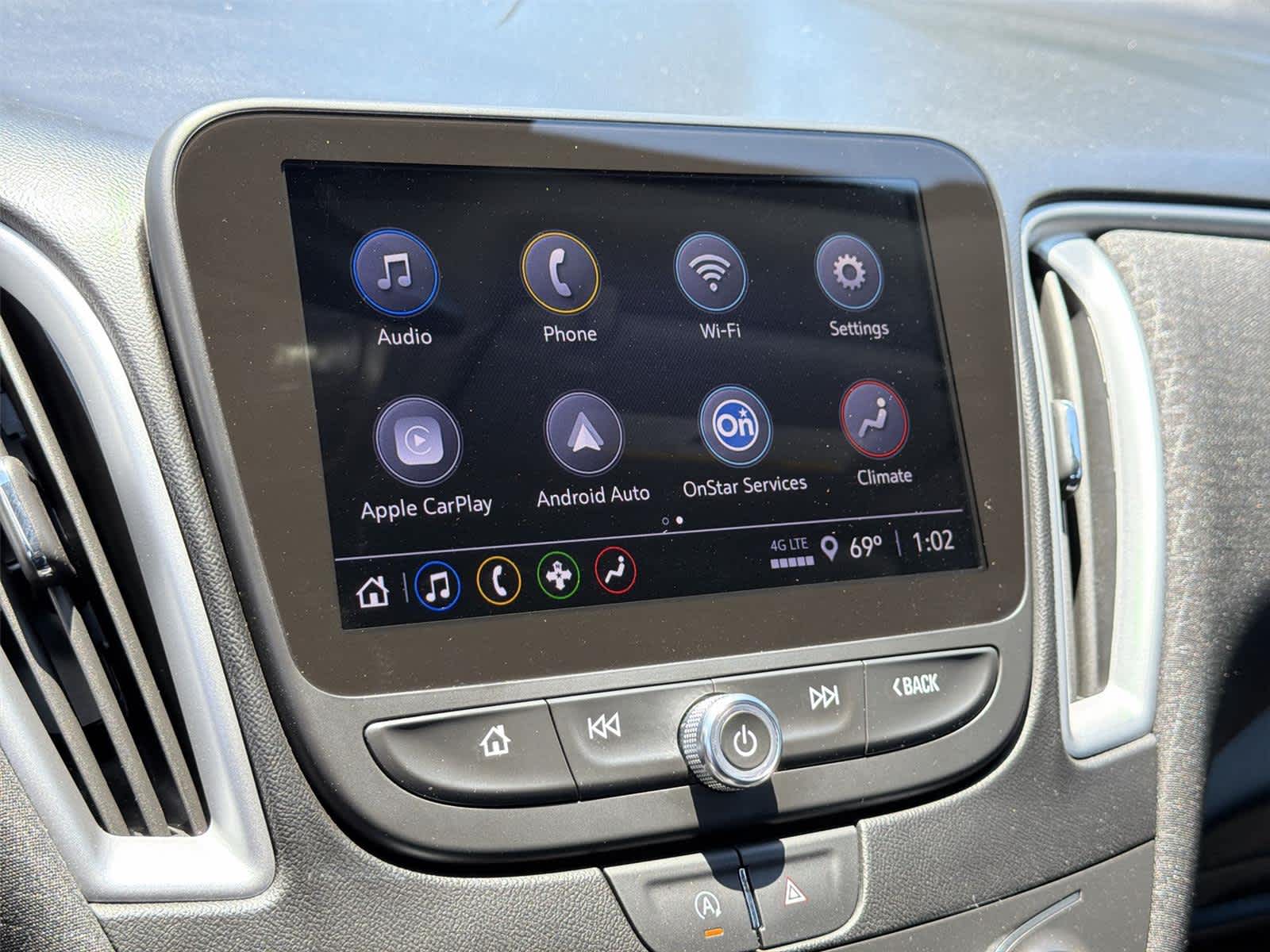 Thumbnail: 2024 Chevrolet Malibu - 36