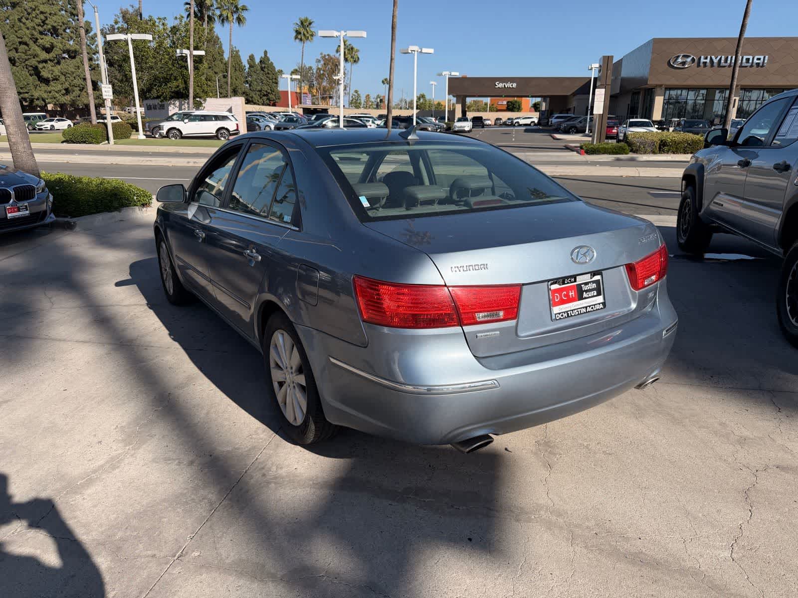 Thumbnail: 2009 Hyundai Sonata - 3