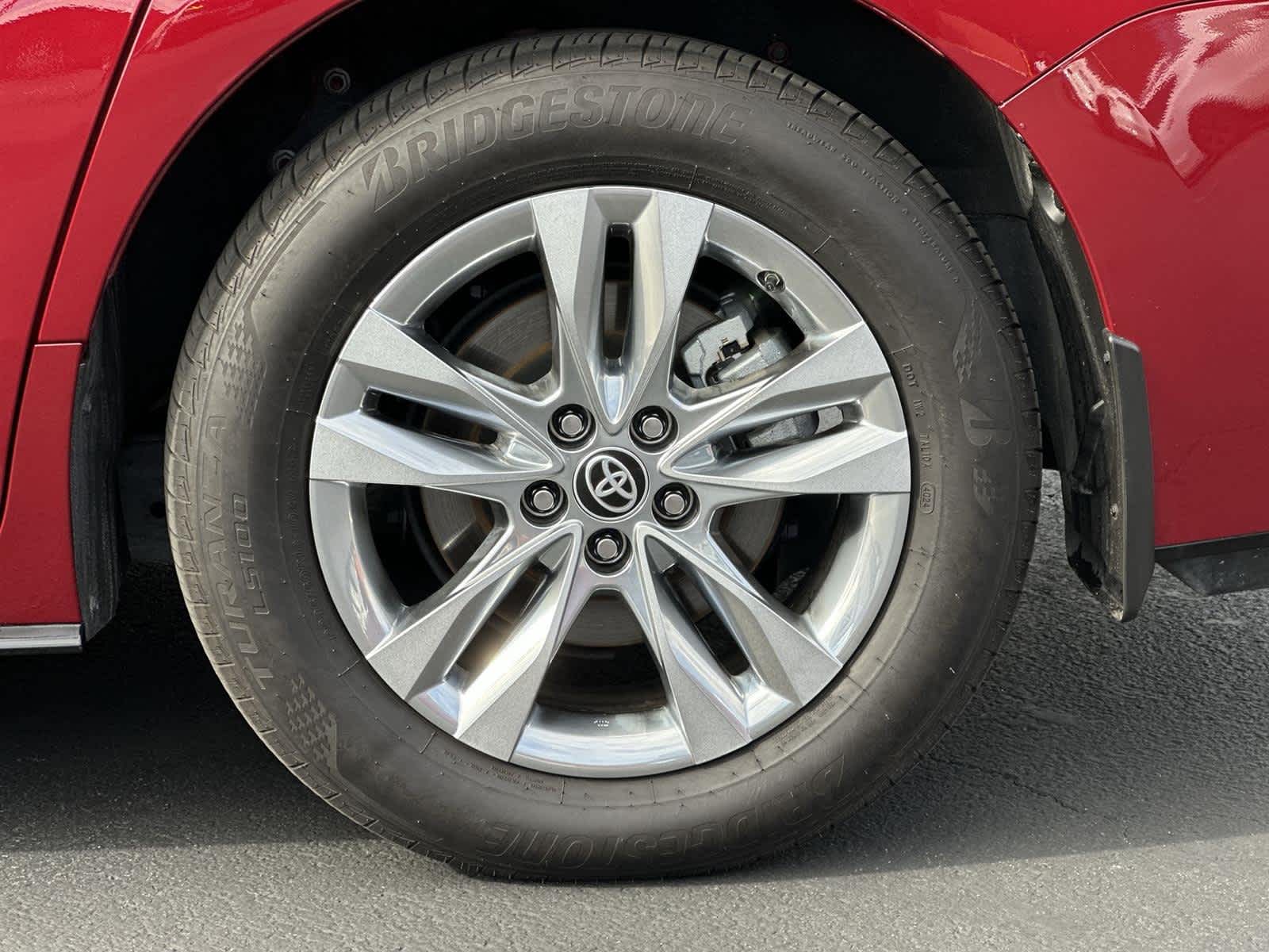 Thumbnail: 2025 Toyota Sienna - 8