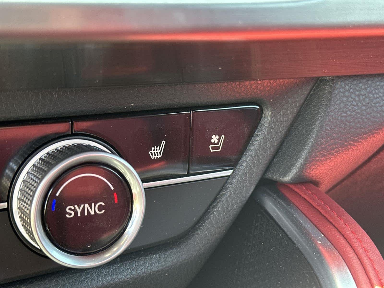 Thumbnail: 2025 Acura ADX - 23