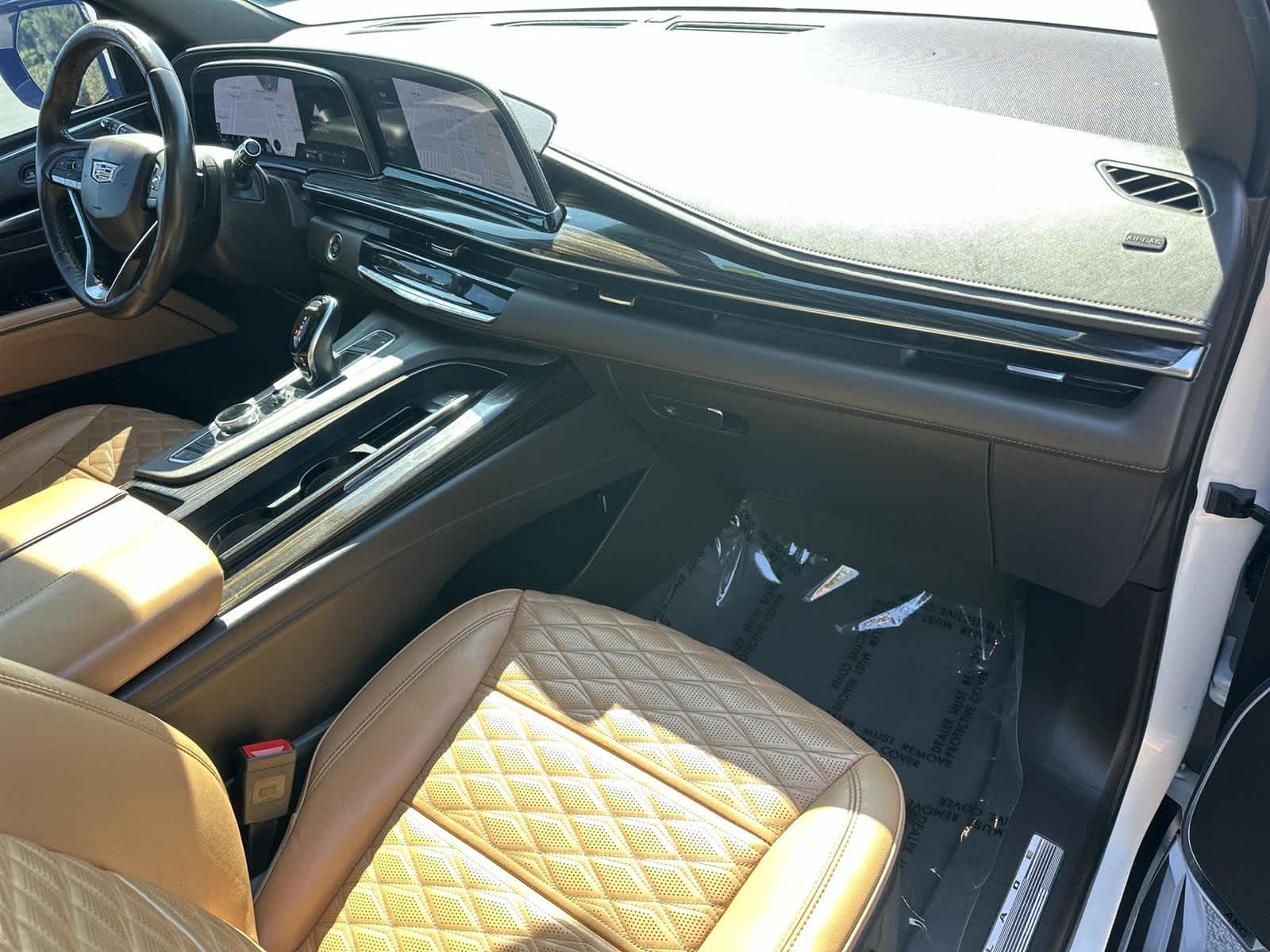 Thumbnail: 2022 Cadillac Escalade - 12