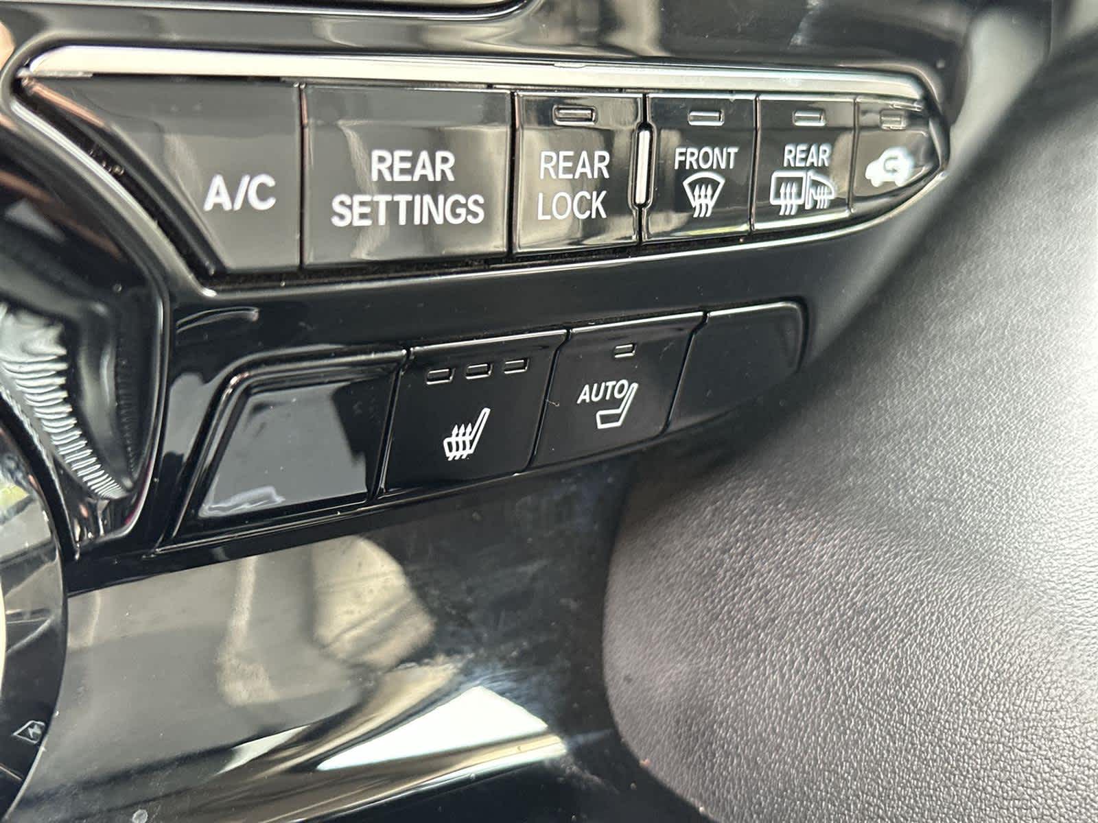 Thumbnail: 2024 Acura MDX - 26