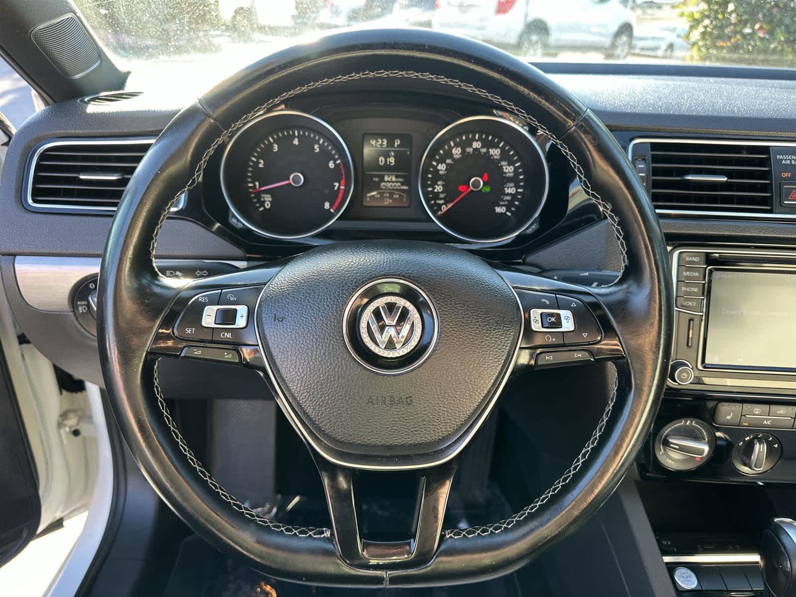 Thumbnail: 2016 Volkswagen Jetta - 15