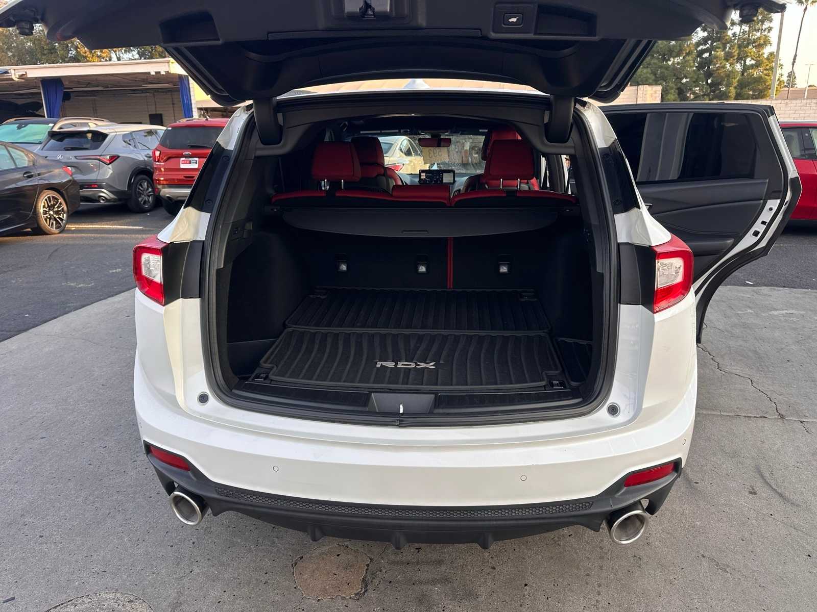 Thumbnail: 2021 Acura RDX - 11