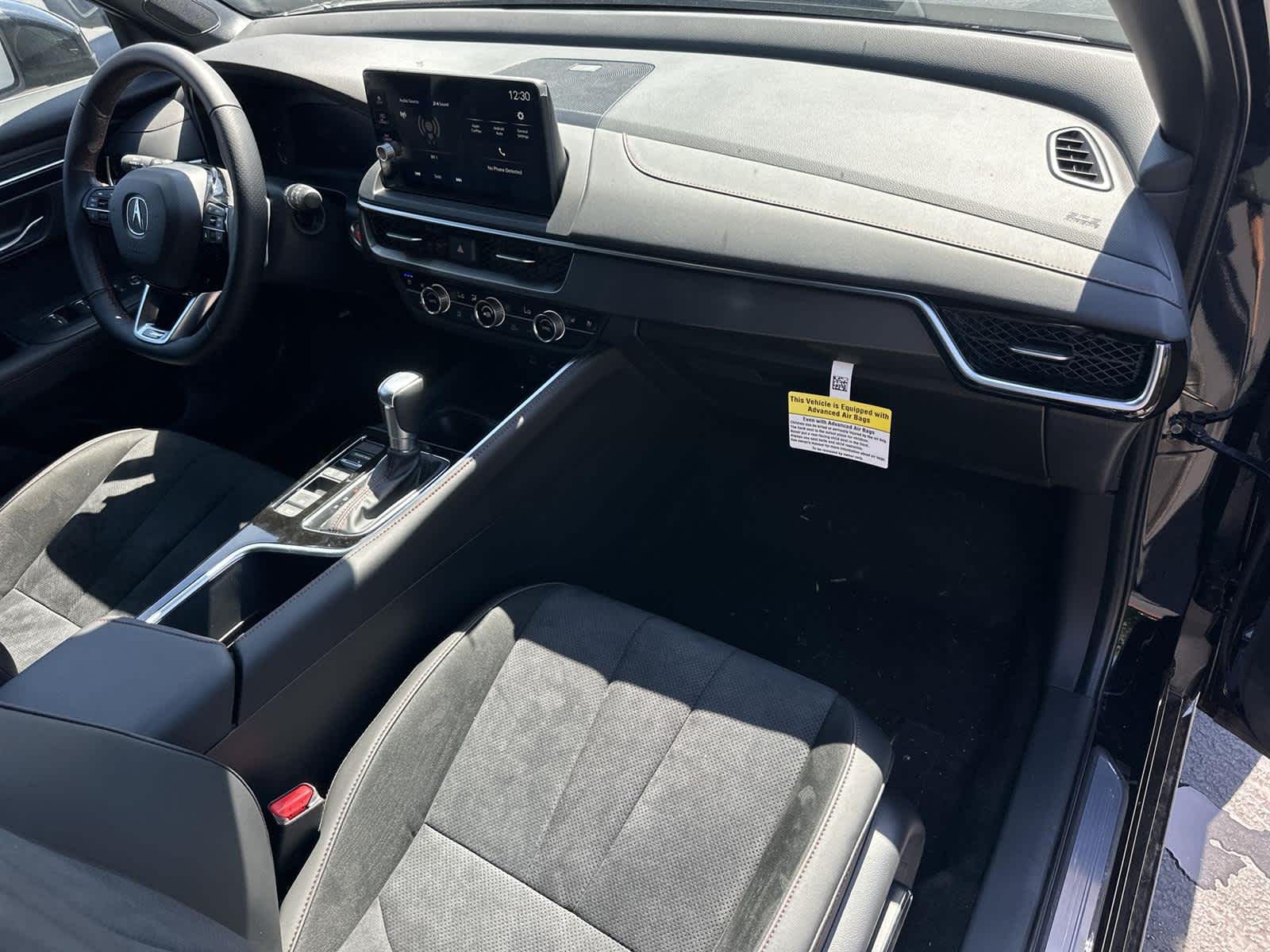 Thumbnail: 2025 Acura ADX - 12