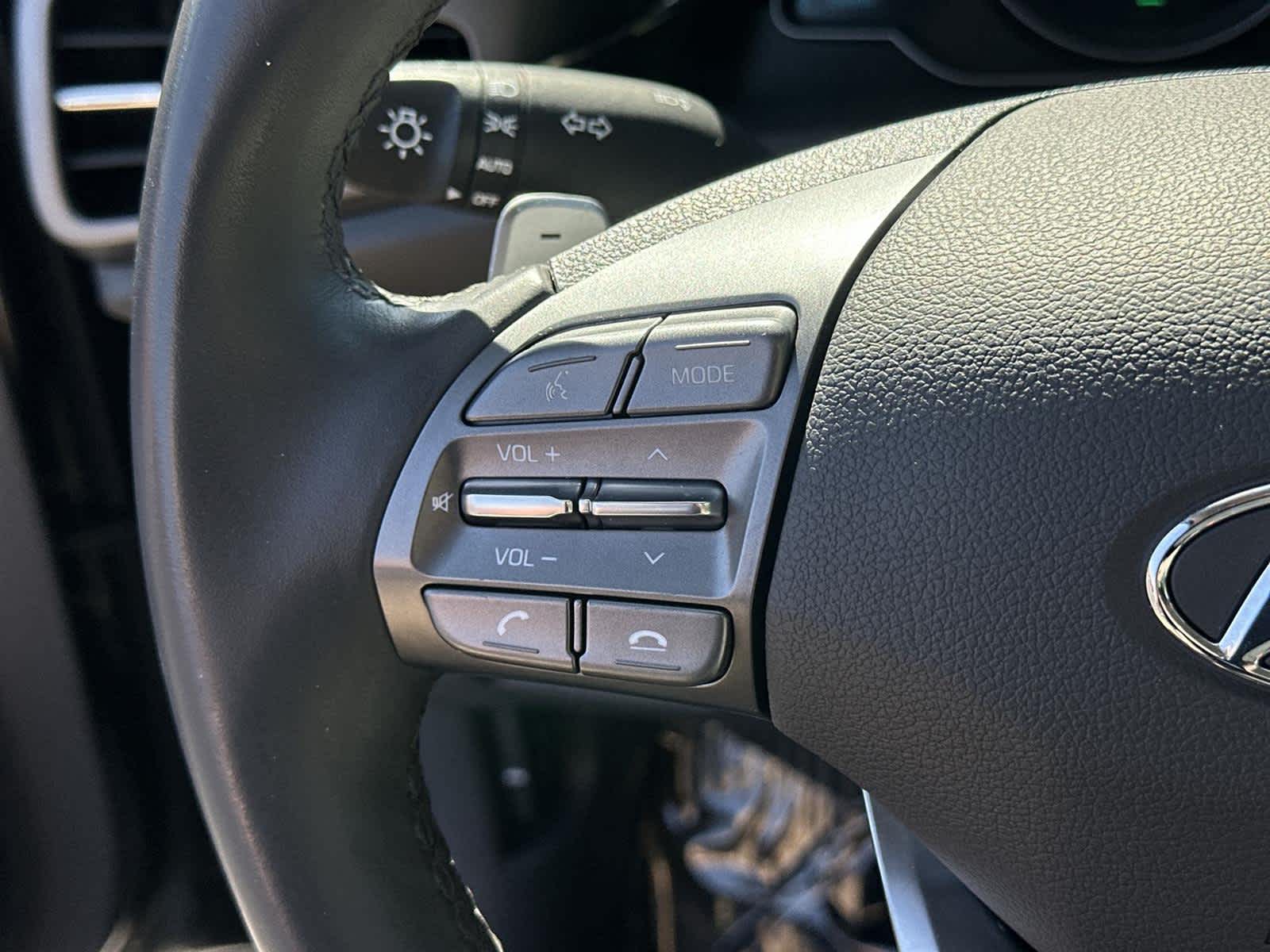 Thumbnail: 2022 Hyundai Ioniq - 23