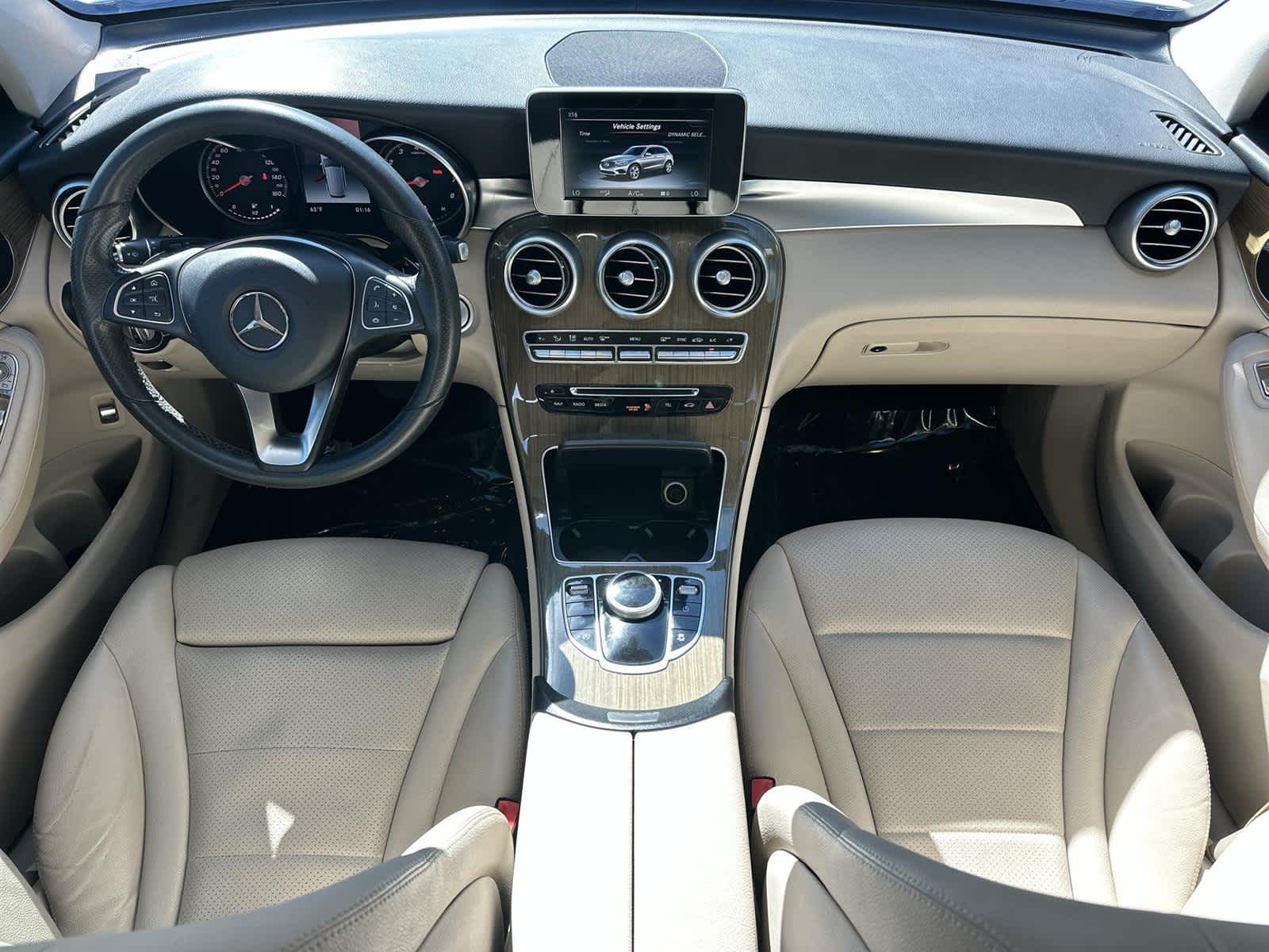 Thumbnail: 2018 Mercedes-Benz GLC - 10