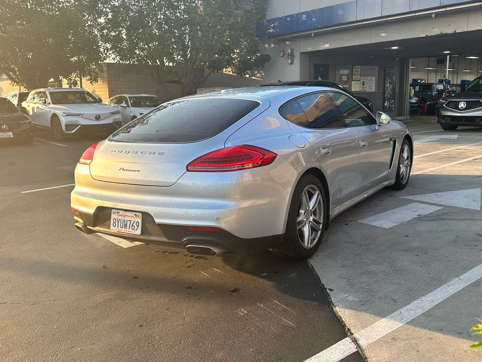 Thumbnail: 2015 Porsche Panamera - 5
