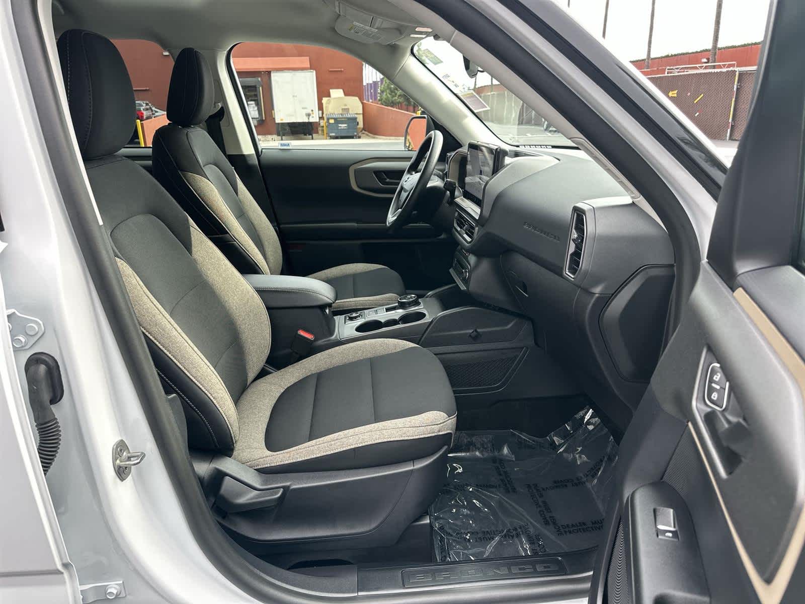 Thumbnail: 2025 Ford Bronco Sport - 14