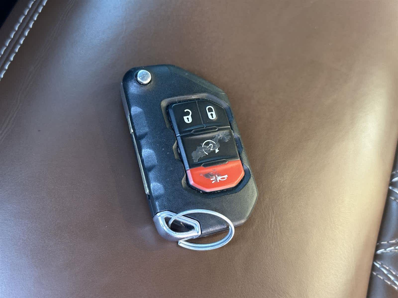 Thumbnail: 2021 Jeep Wrangler - 21