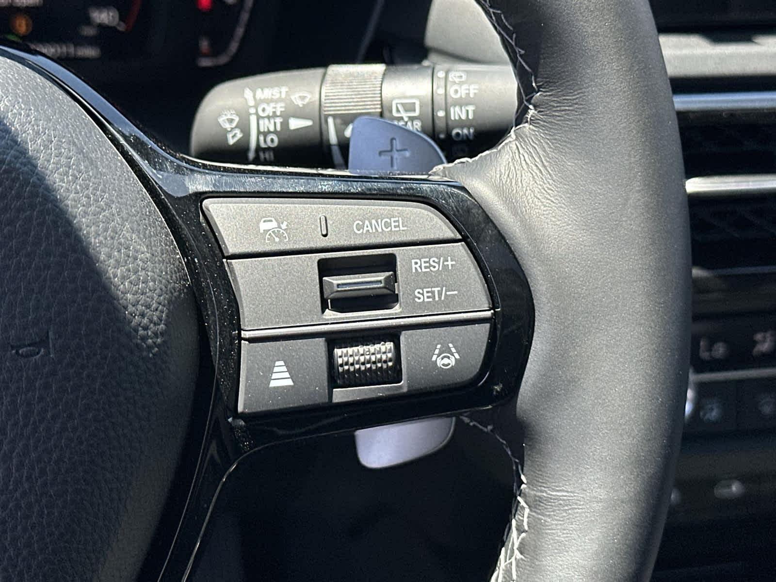 Thumbnail: 2025 Acura ADX - 23