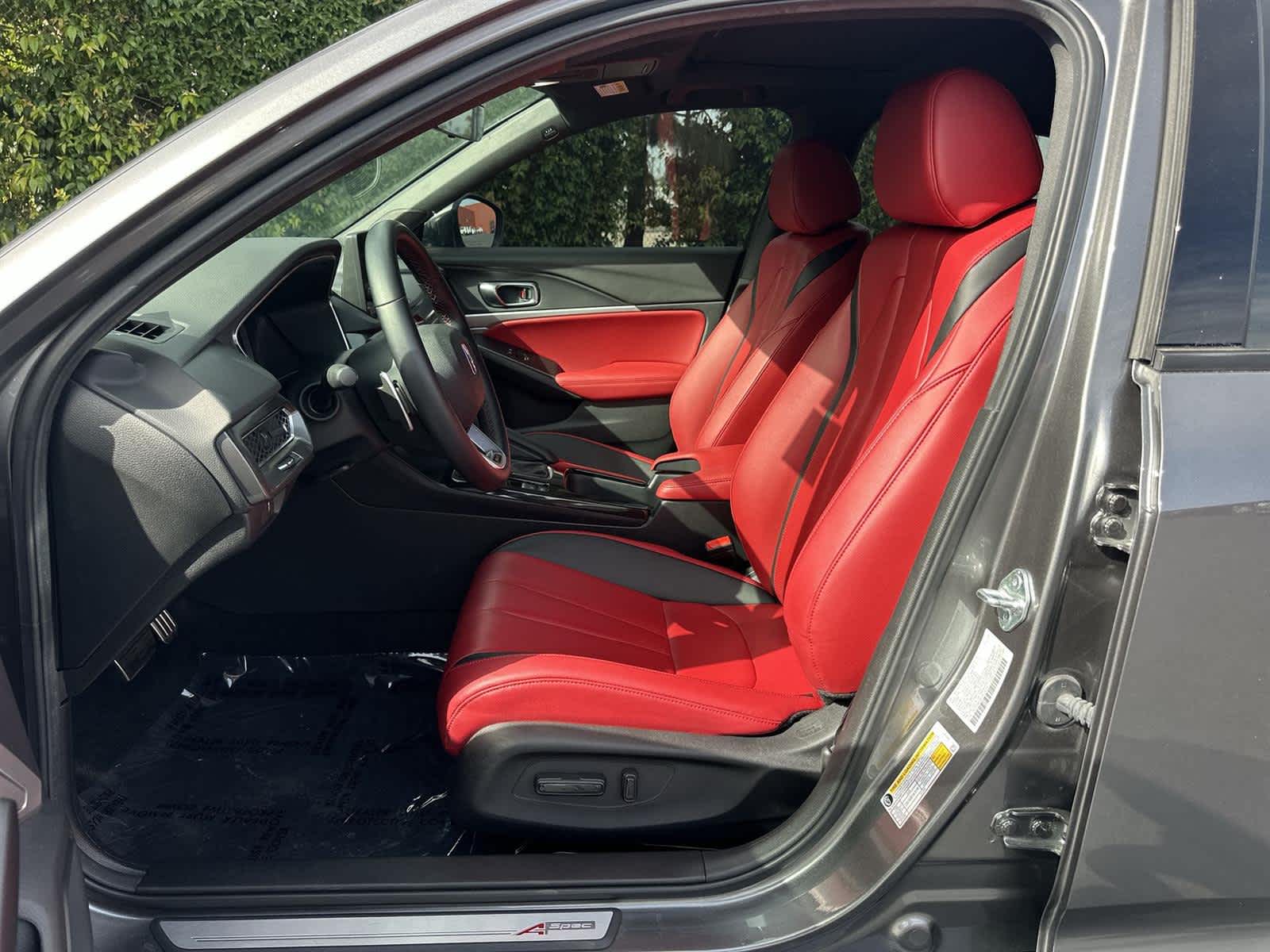 Thumbnail: 2025 Acura Integra - 11