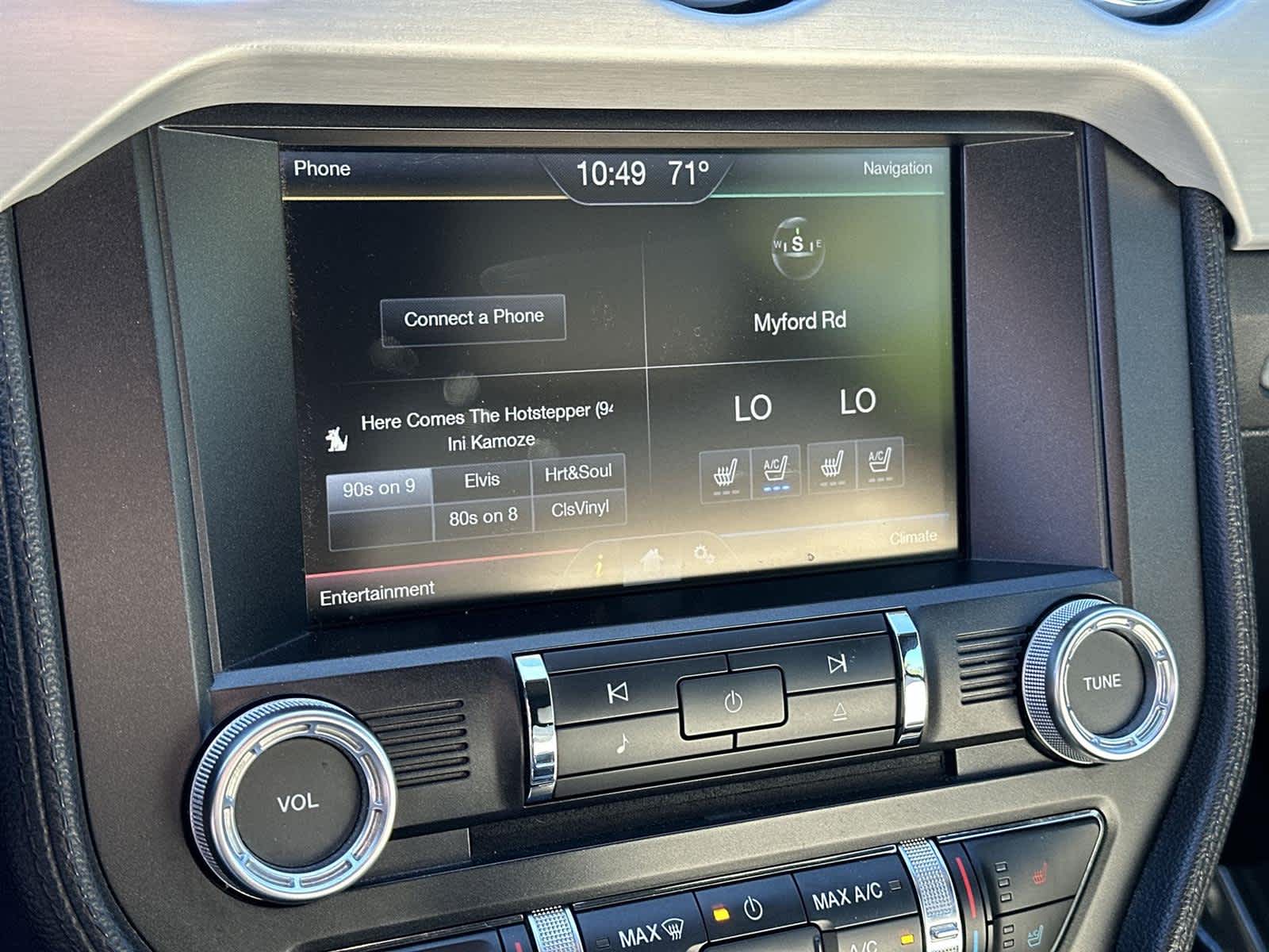 Thumbnail: 2015 Ford Mustang - 31