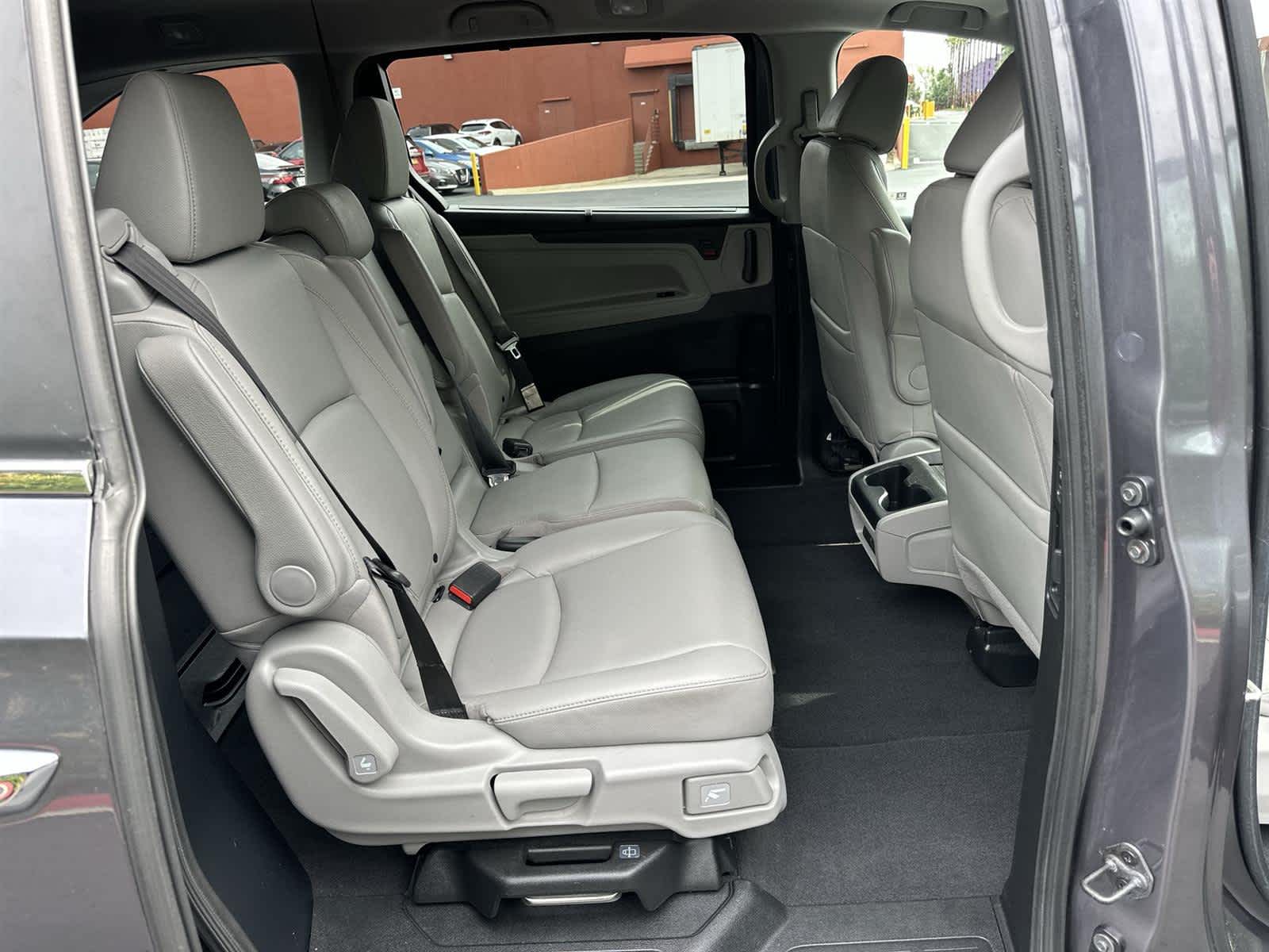 Thumbnail: 2020 Honda Odyssey - 13