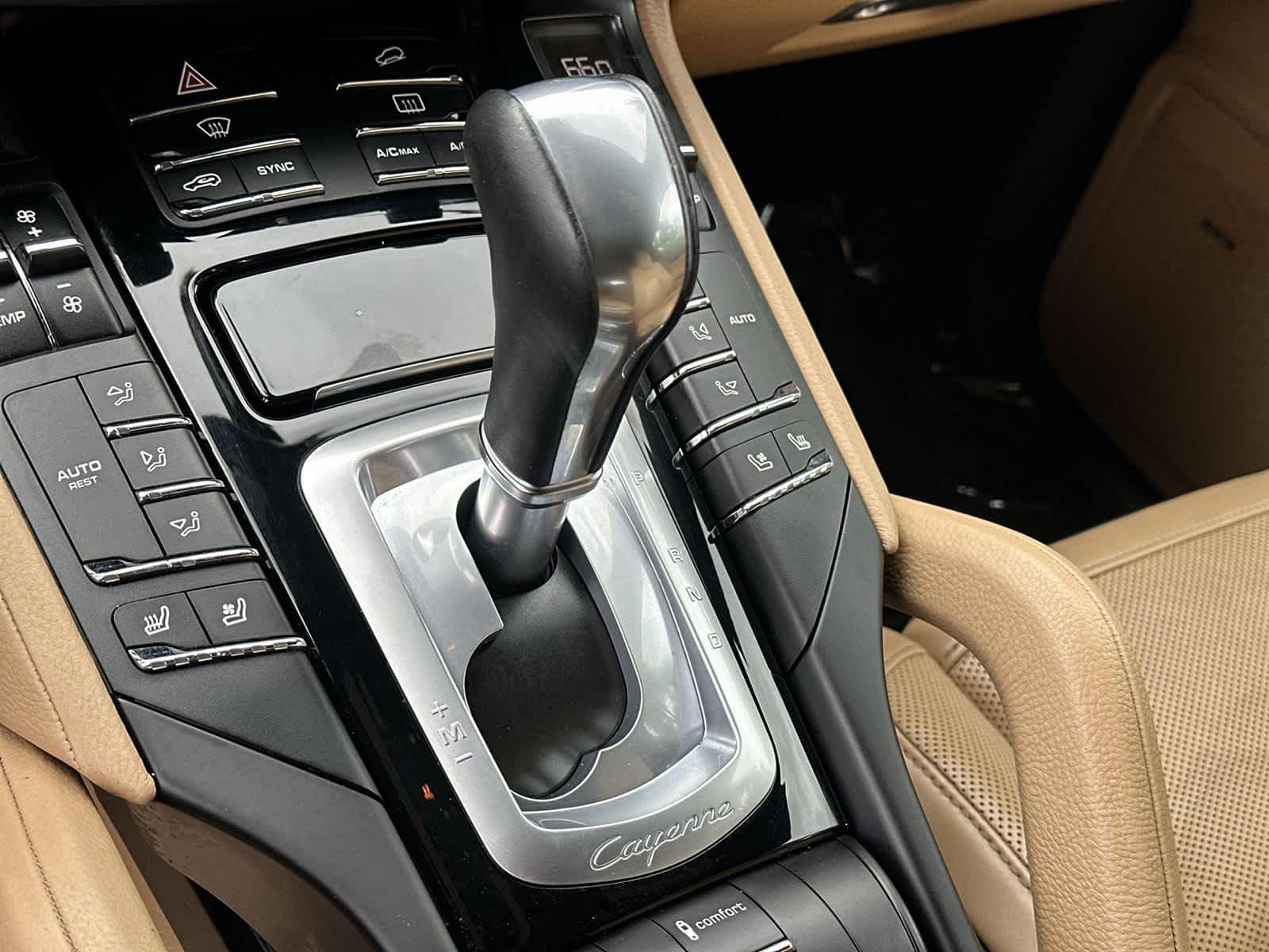 Thumbnail: 2017 Porsche Cayenne - 18