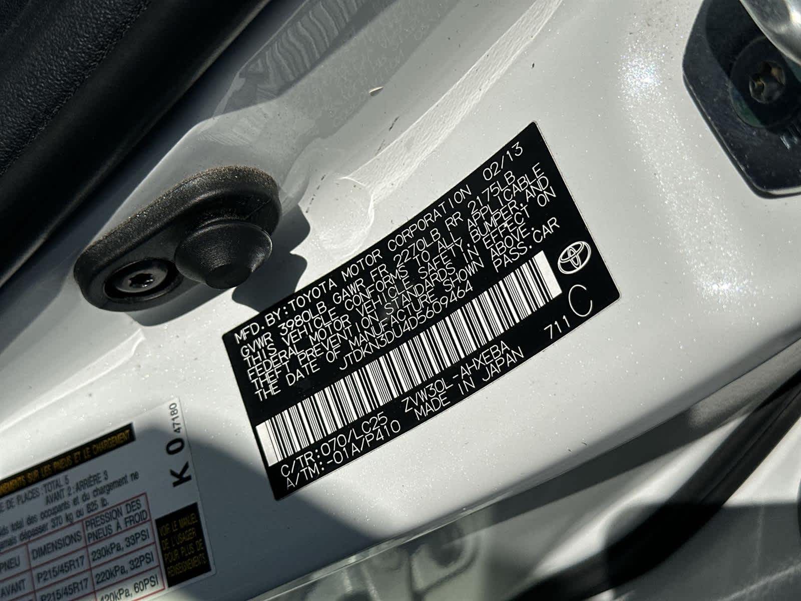 Thumbnail: 2013 Toyota Prius - 21