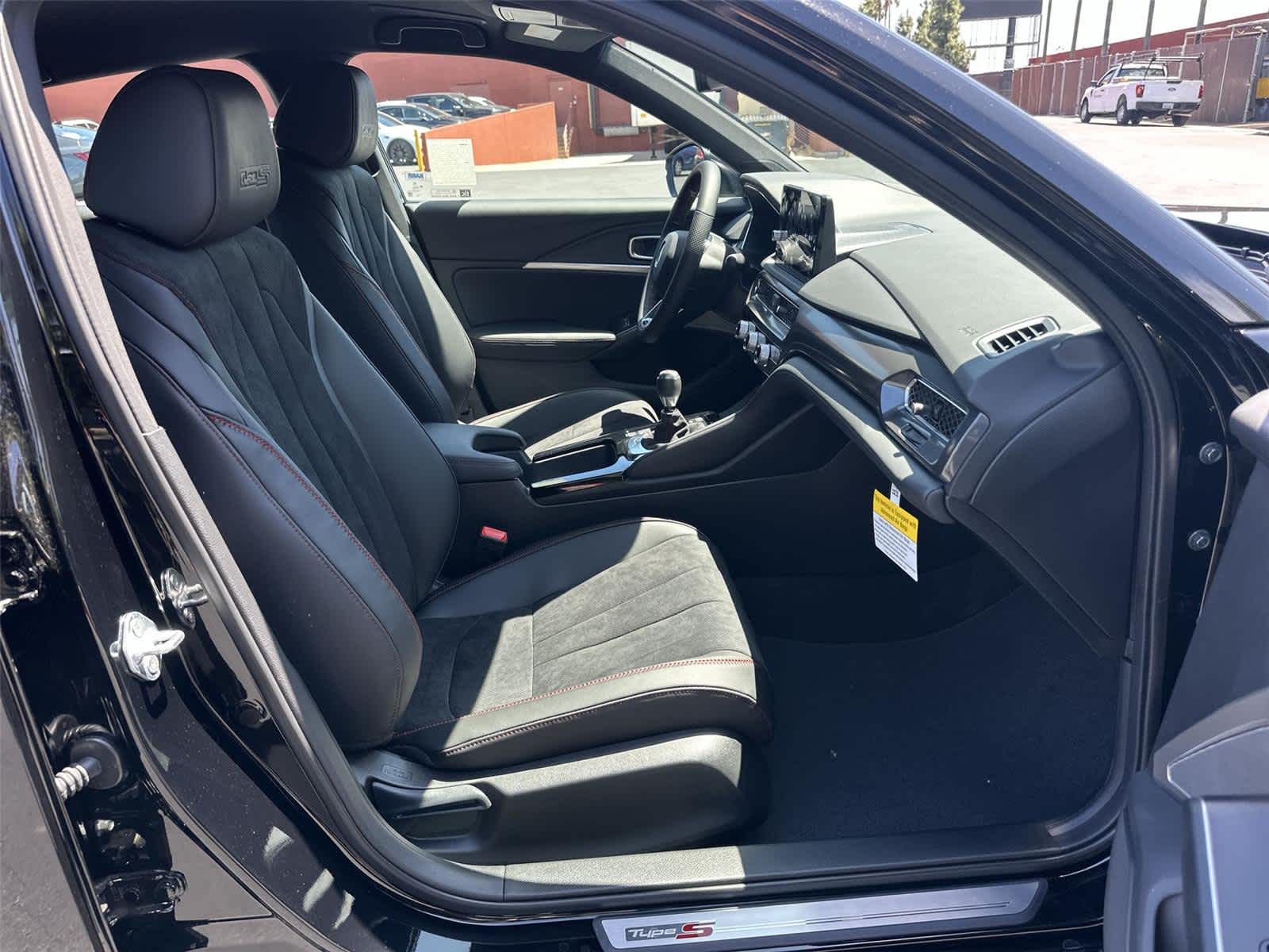 Thumbnail: 2026 Acura Integra - 14