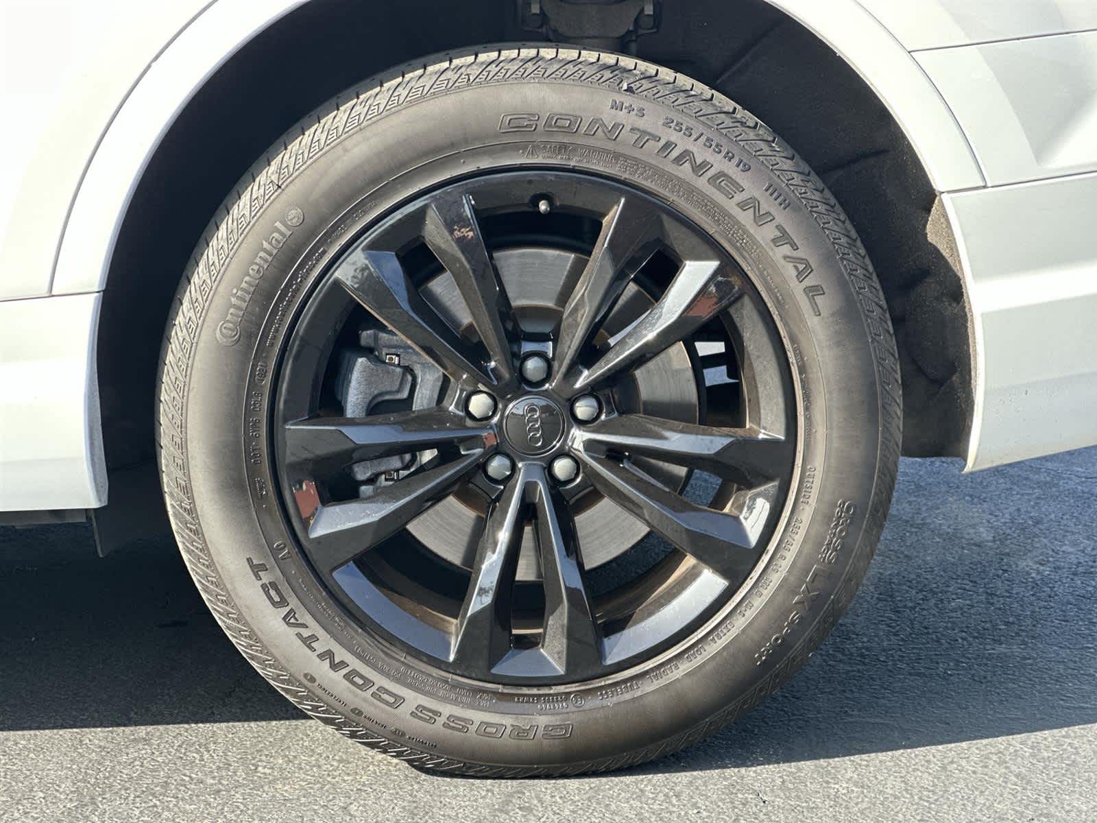 Thumbnail: 2019 Audi Q7 - 8