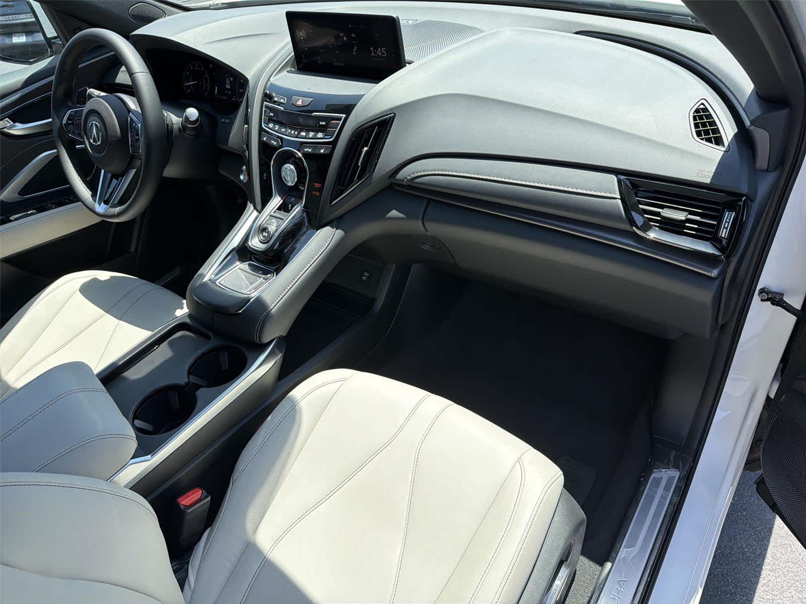 Thumbnail: 2026 Acura RDX - 13