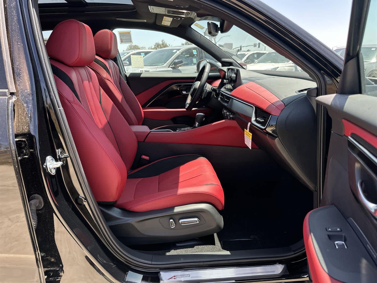 Thumbnail: 2025 Acura ADX - 14