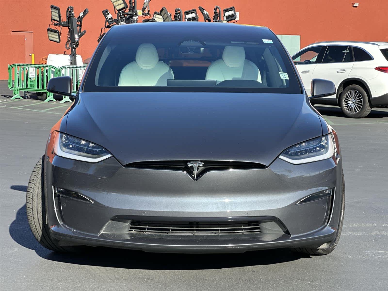 Thumbnail: 2023 Tesla Model X - 6