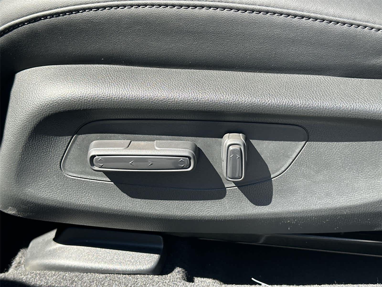 Thumbnail: 2026 Acura ADX - 20