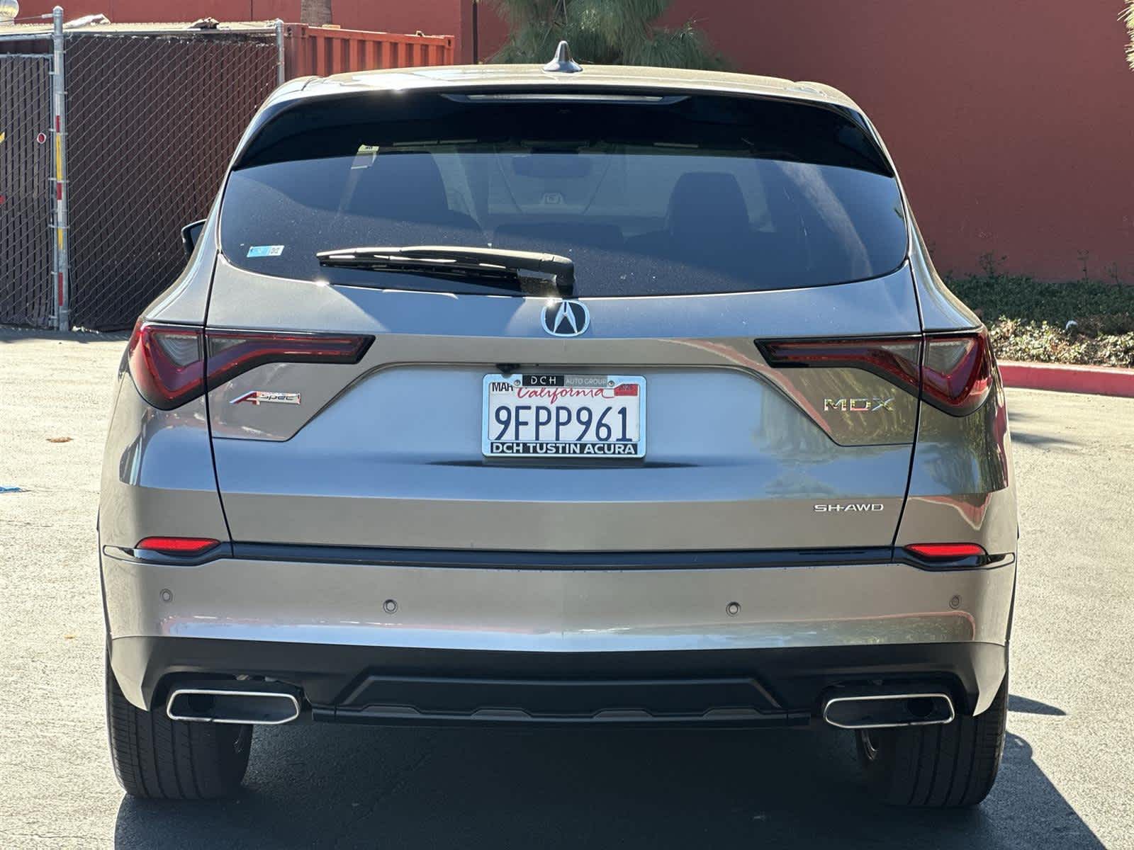 Thumbnail: 2023 Acura MDX - 5