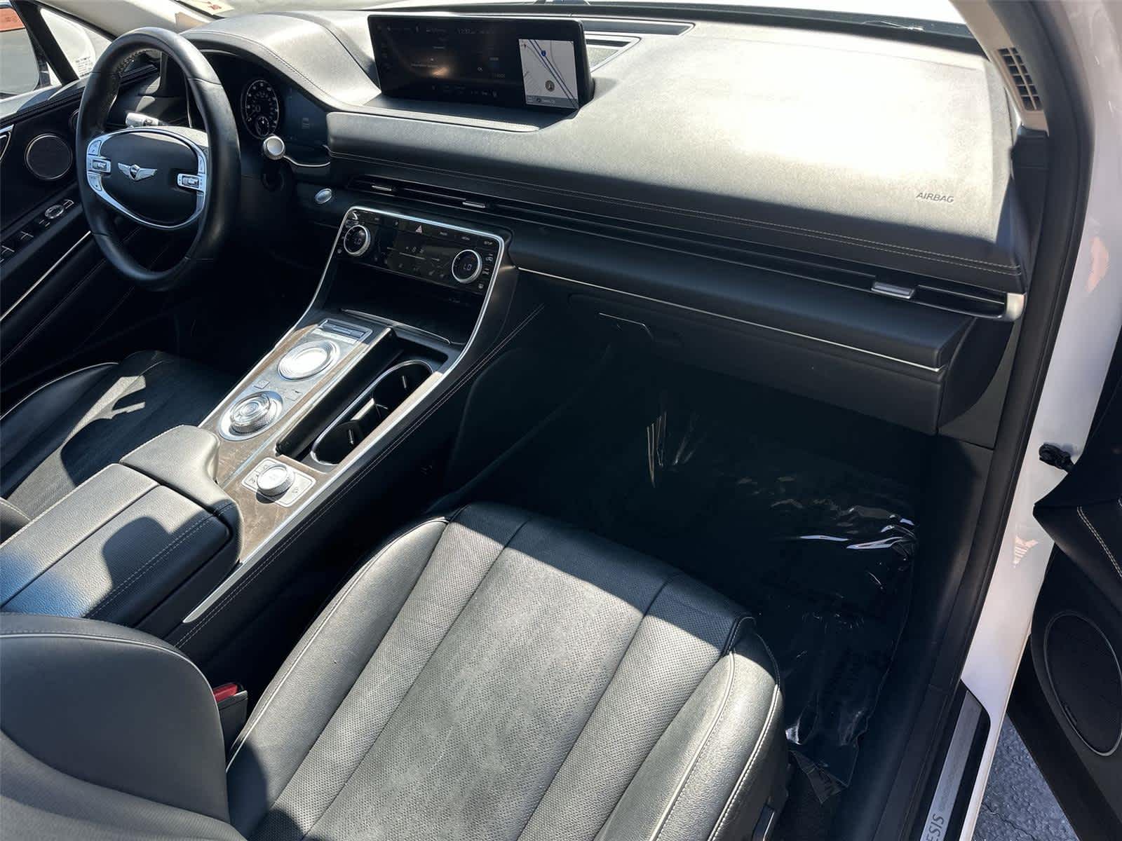 Thumbnail: 2021 Genesis GV80 - 12