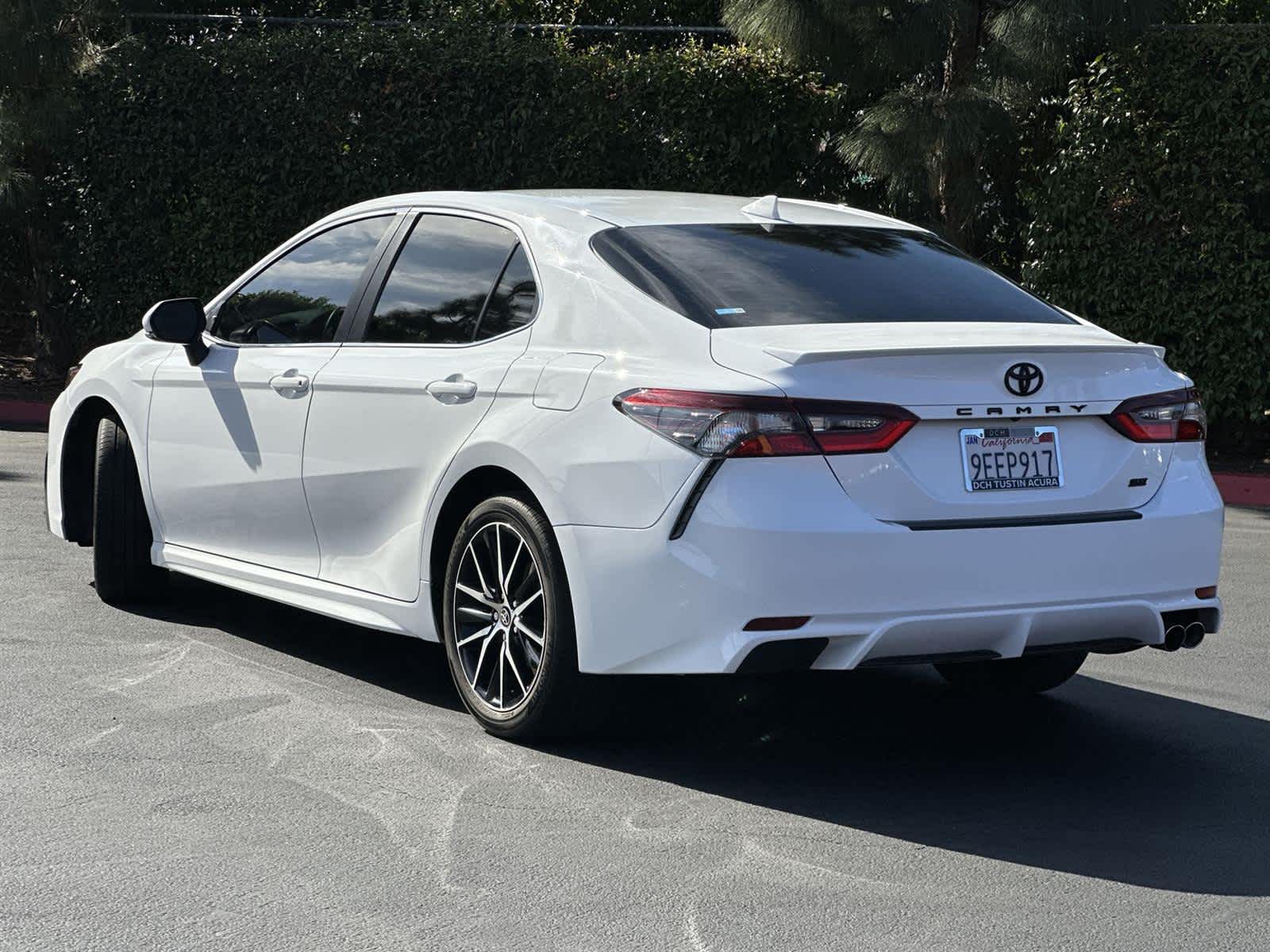 Thumbnail: 2023 Toyota Camry - 4