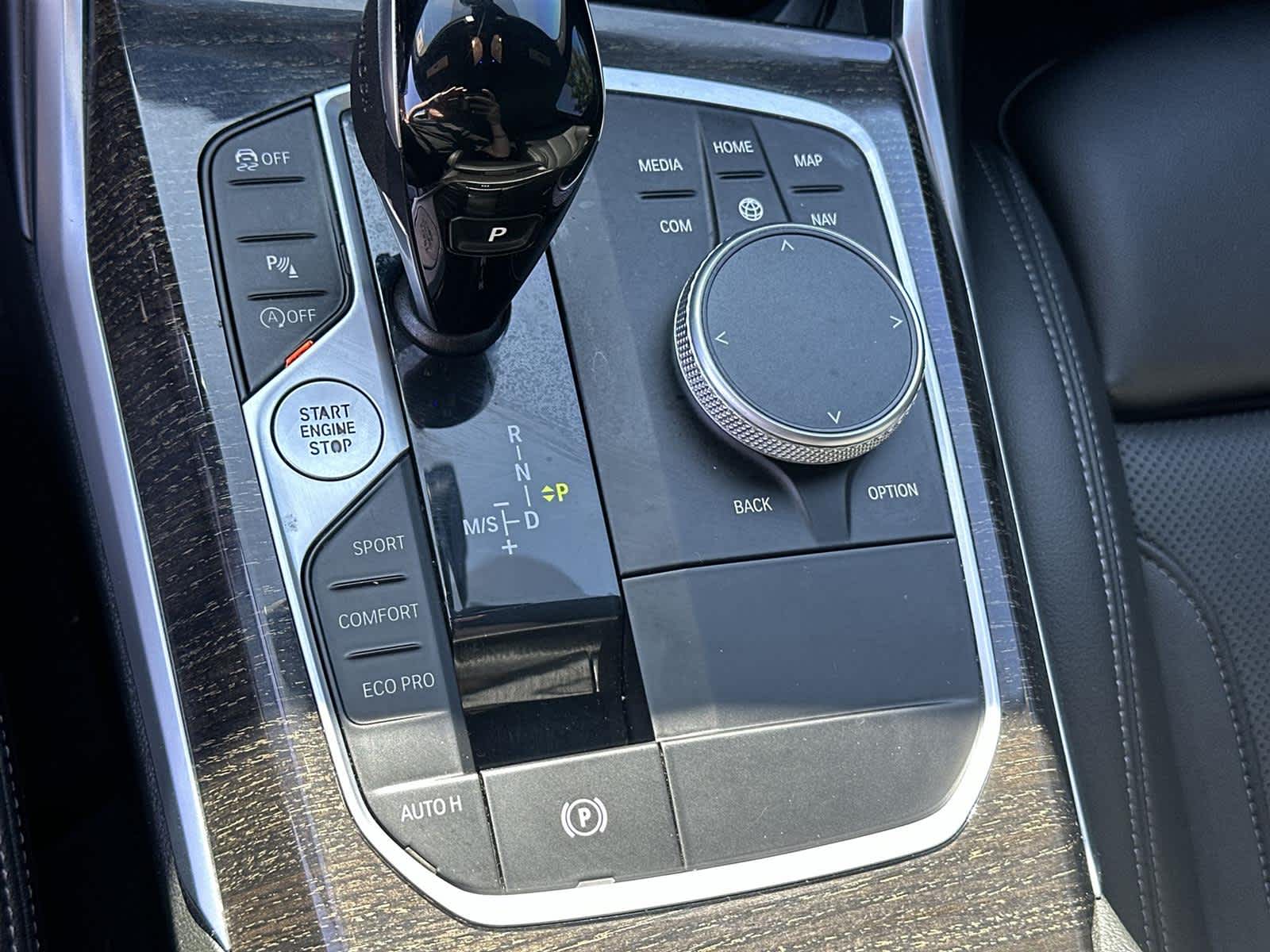 Thumbnail: 2022 BMW 3 Series - 27